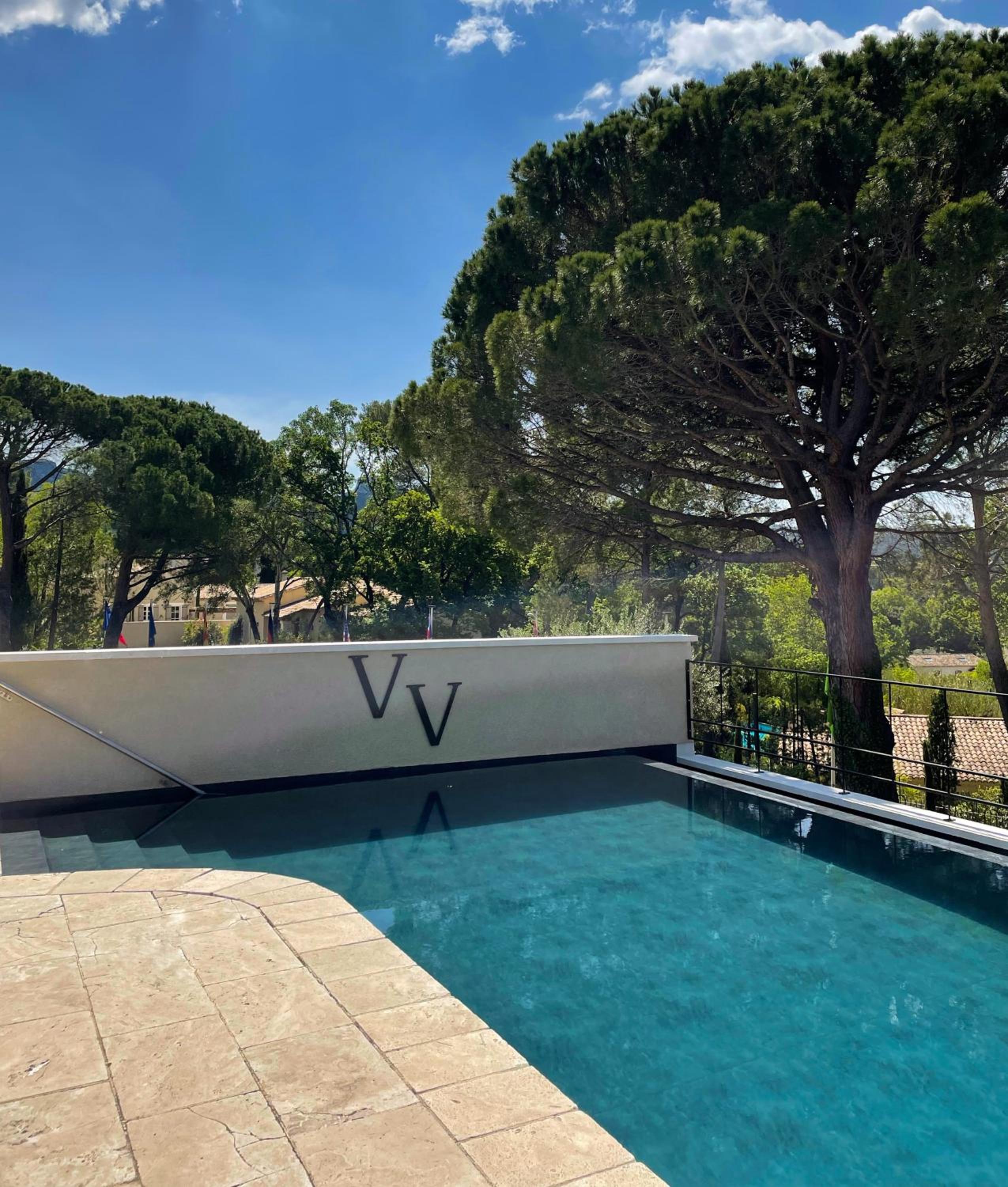 Suite avec Piscine Privée Suite avec Piscine Privée