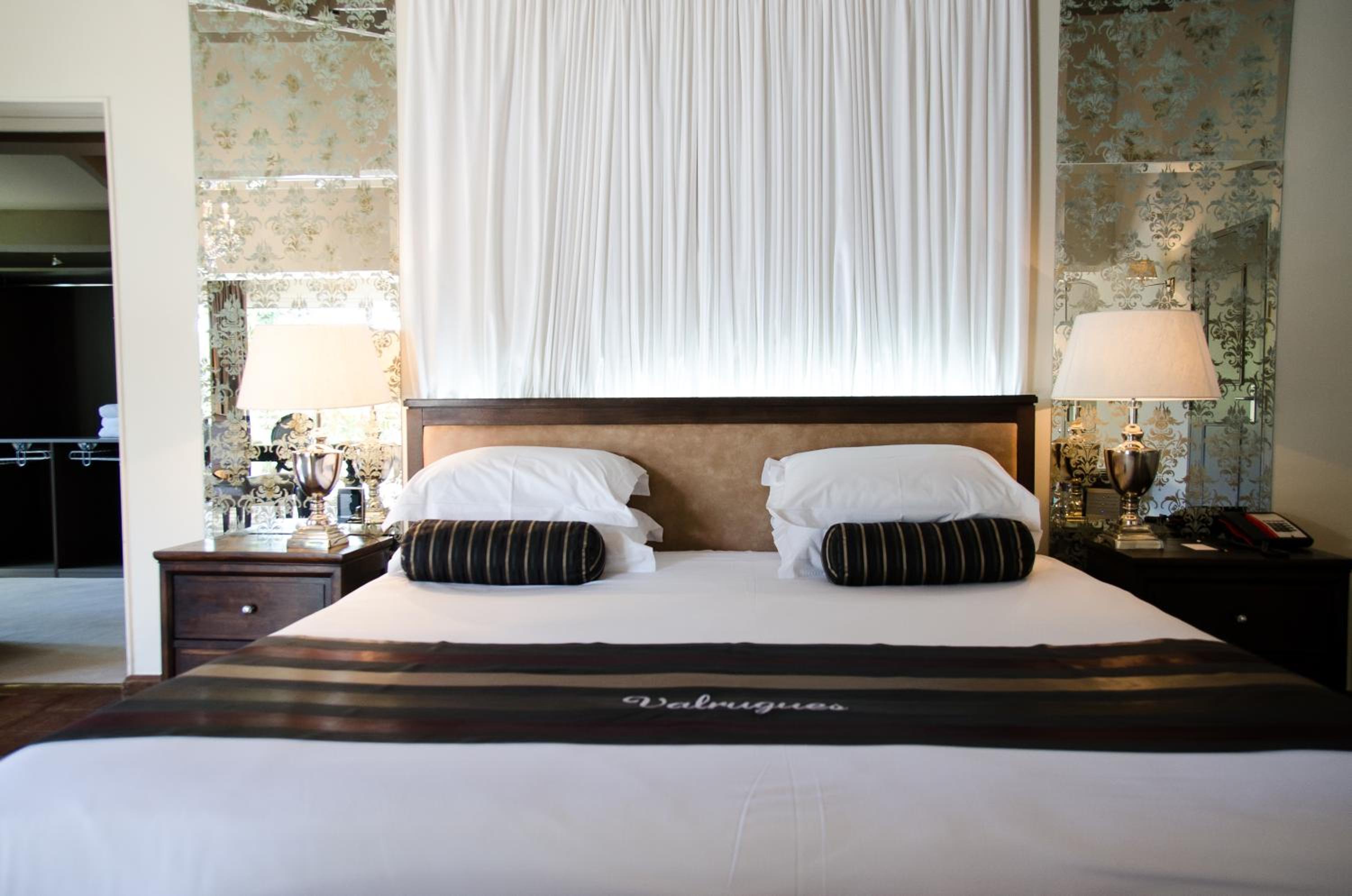 Suite avec Piscine Privée Suite avec Piscine Privée