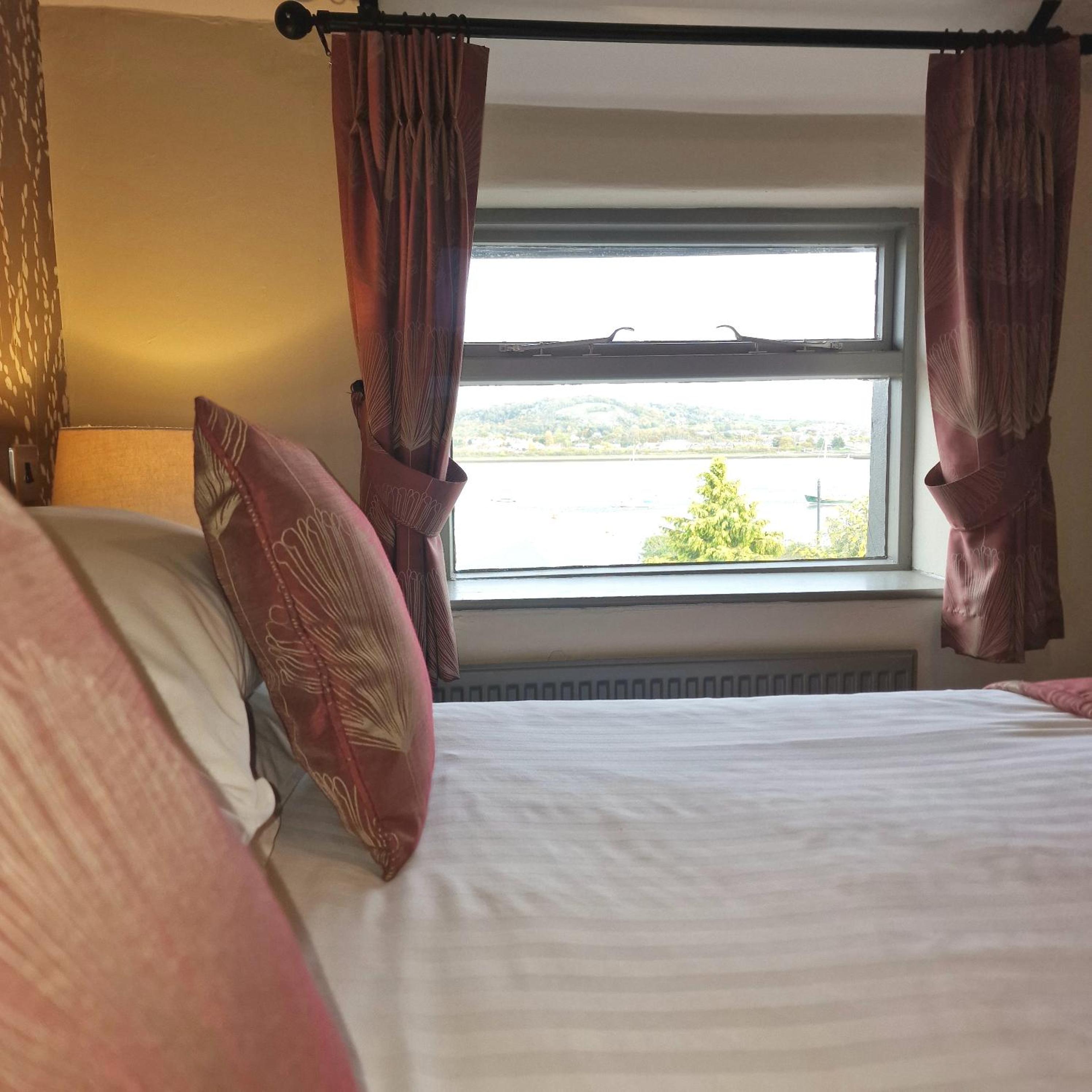 Double Room with Sea View photo 3