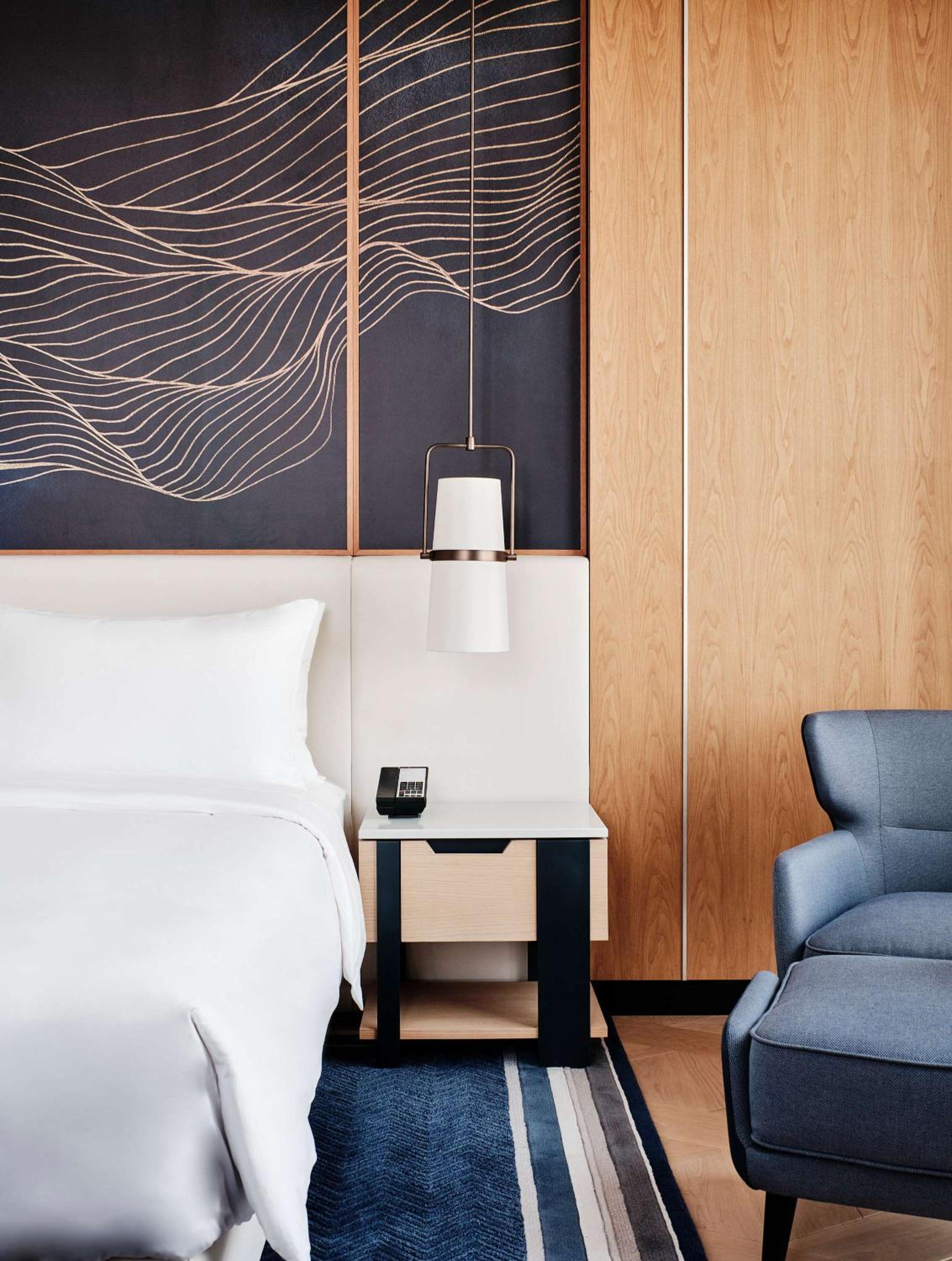 Grand King Room - Club Access - Photo 1