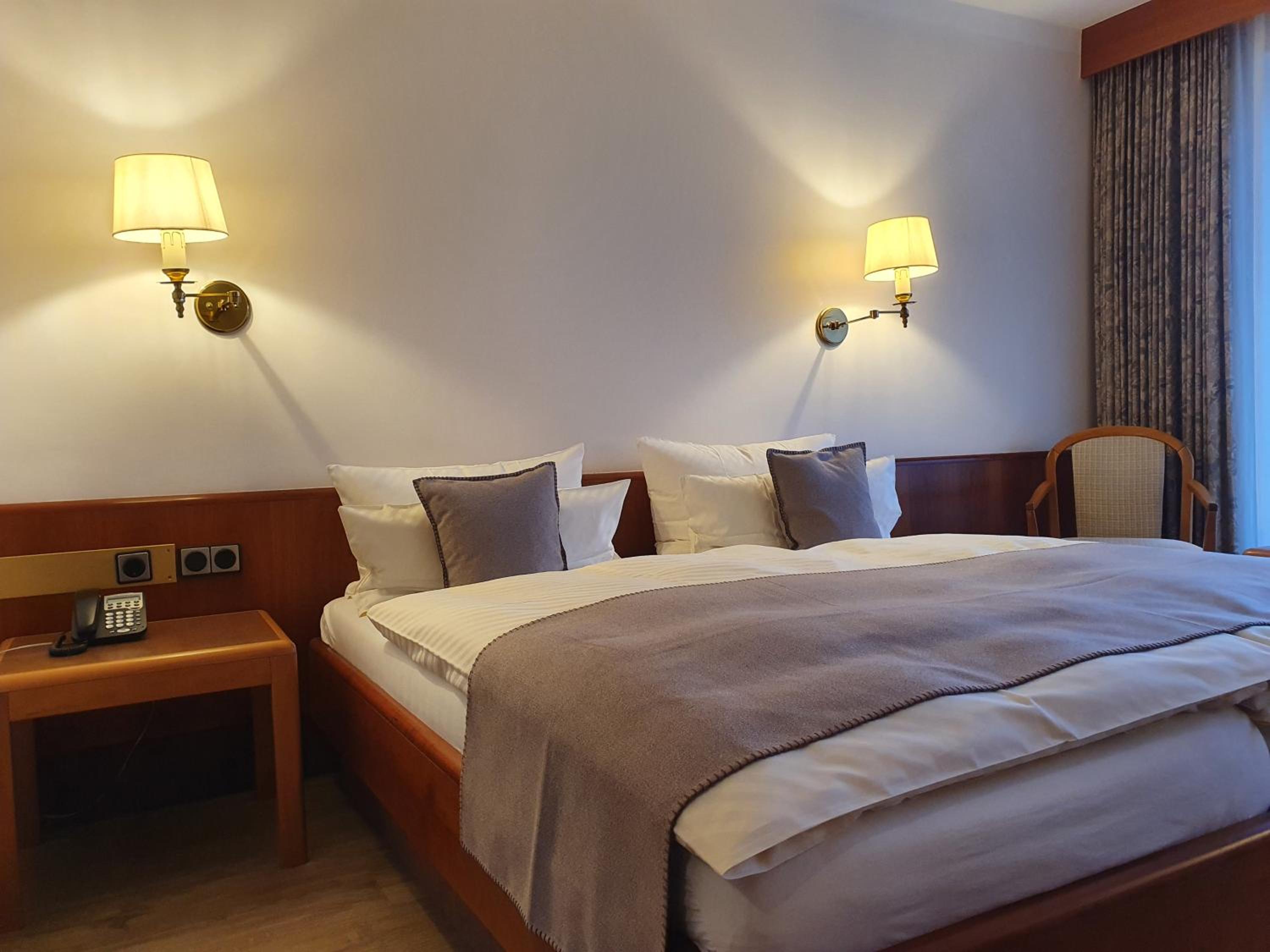 Deluxe Double Room with Balcony - Photo 1