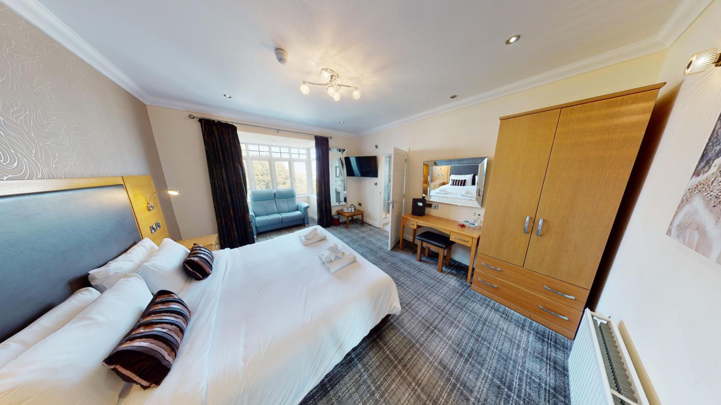 Deluxe Double Room - Photo 2