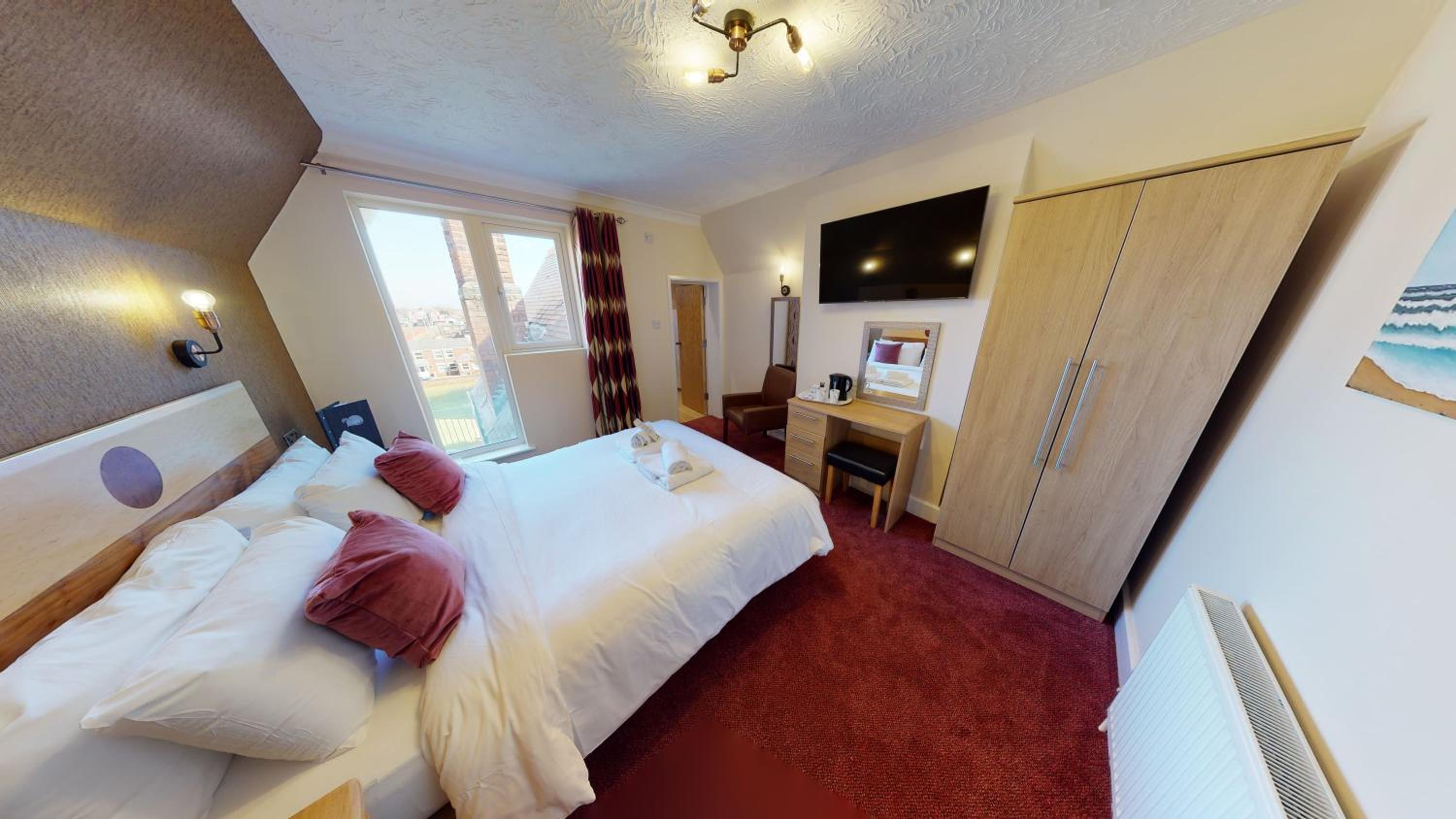 Double Room - Photo 5