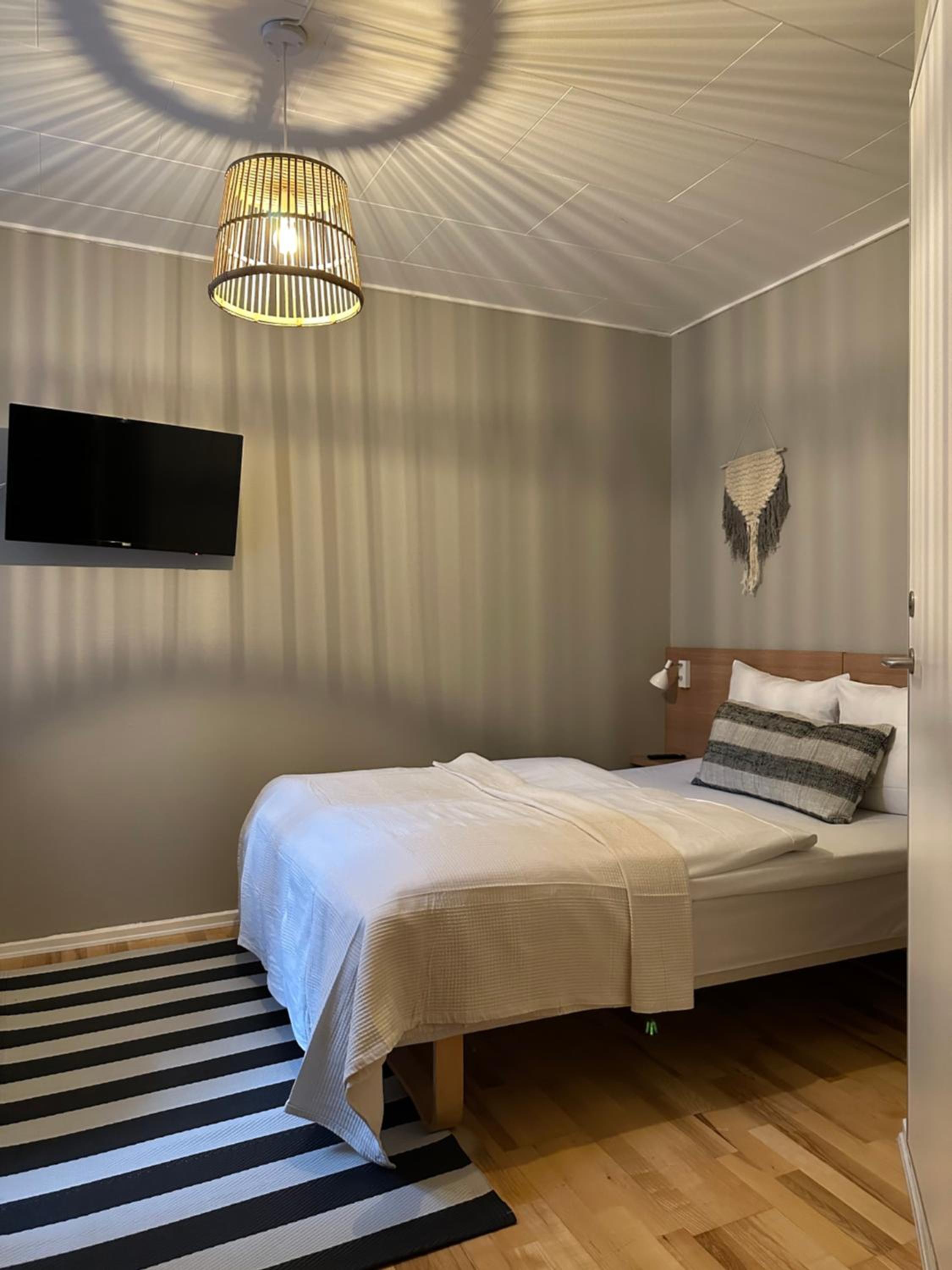 Single / Small Double Room