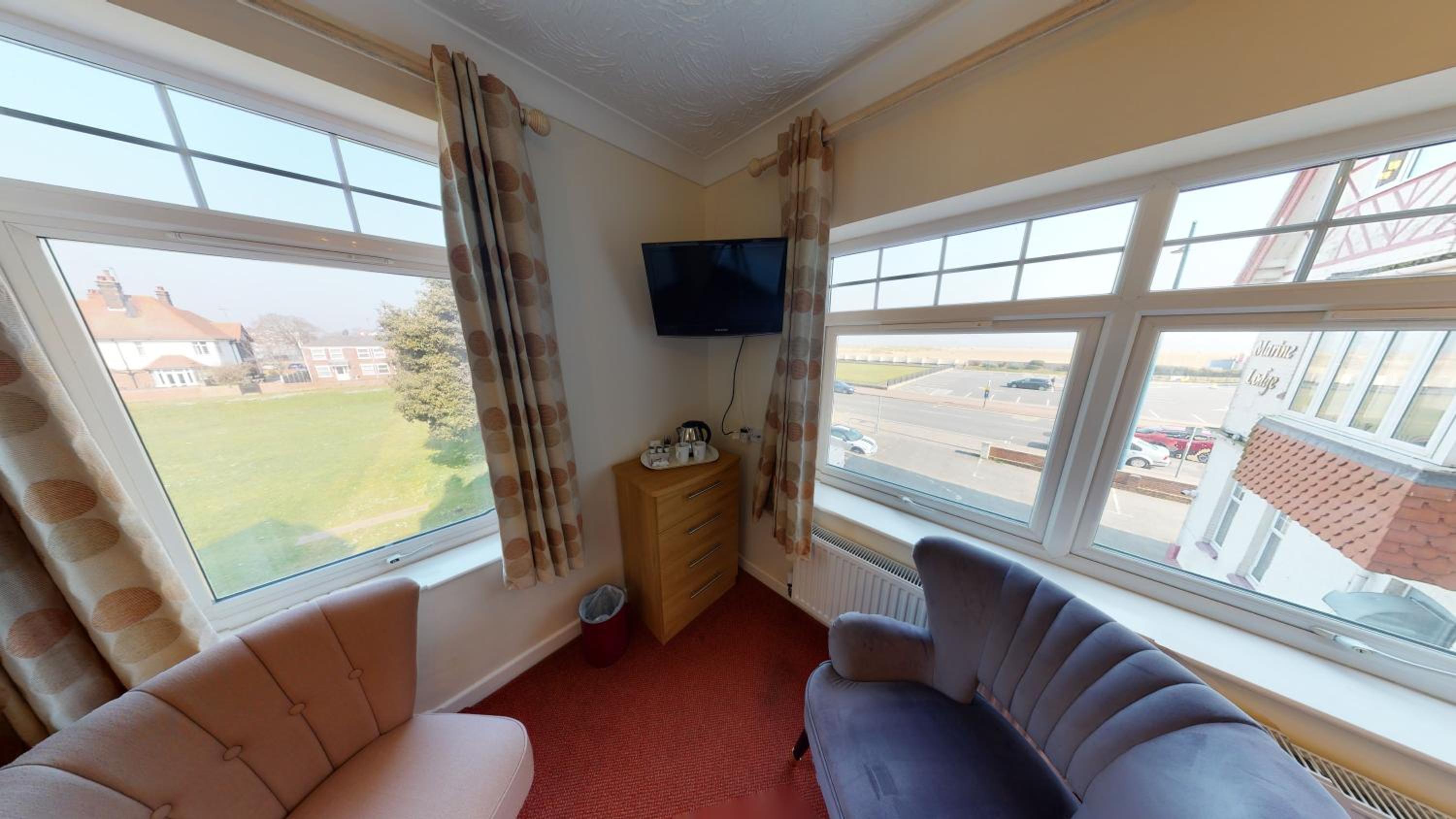 Double Room with Sea View - Photo 7