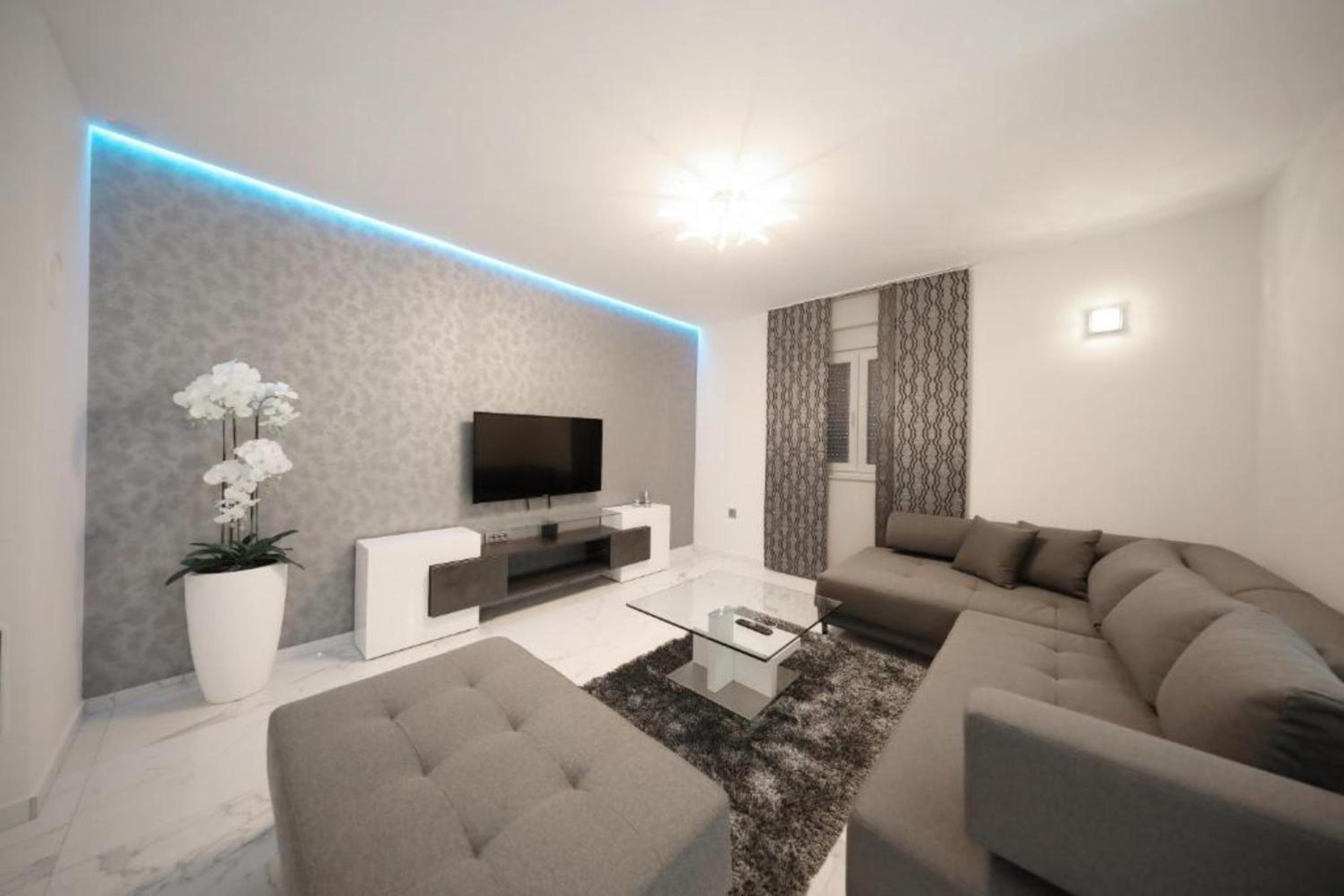 Superior Apartment