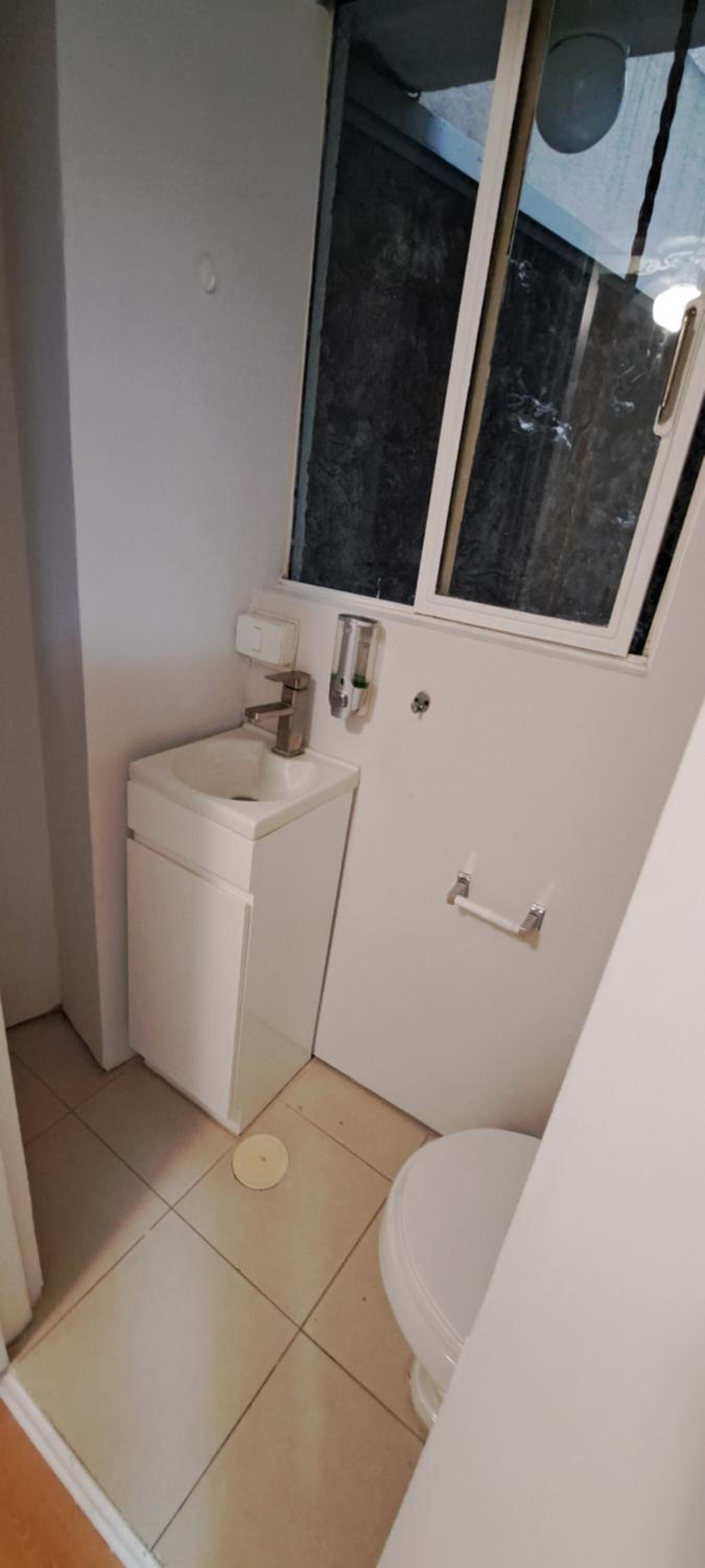Quadruple Room with Bathroom - Photo 7