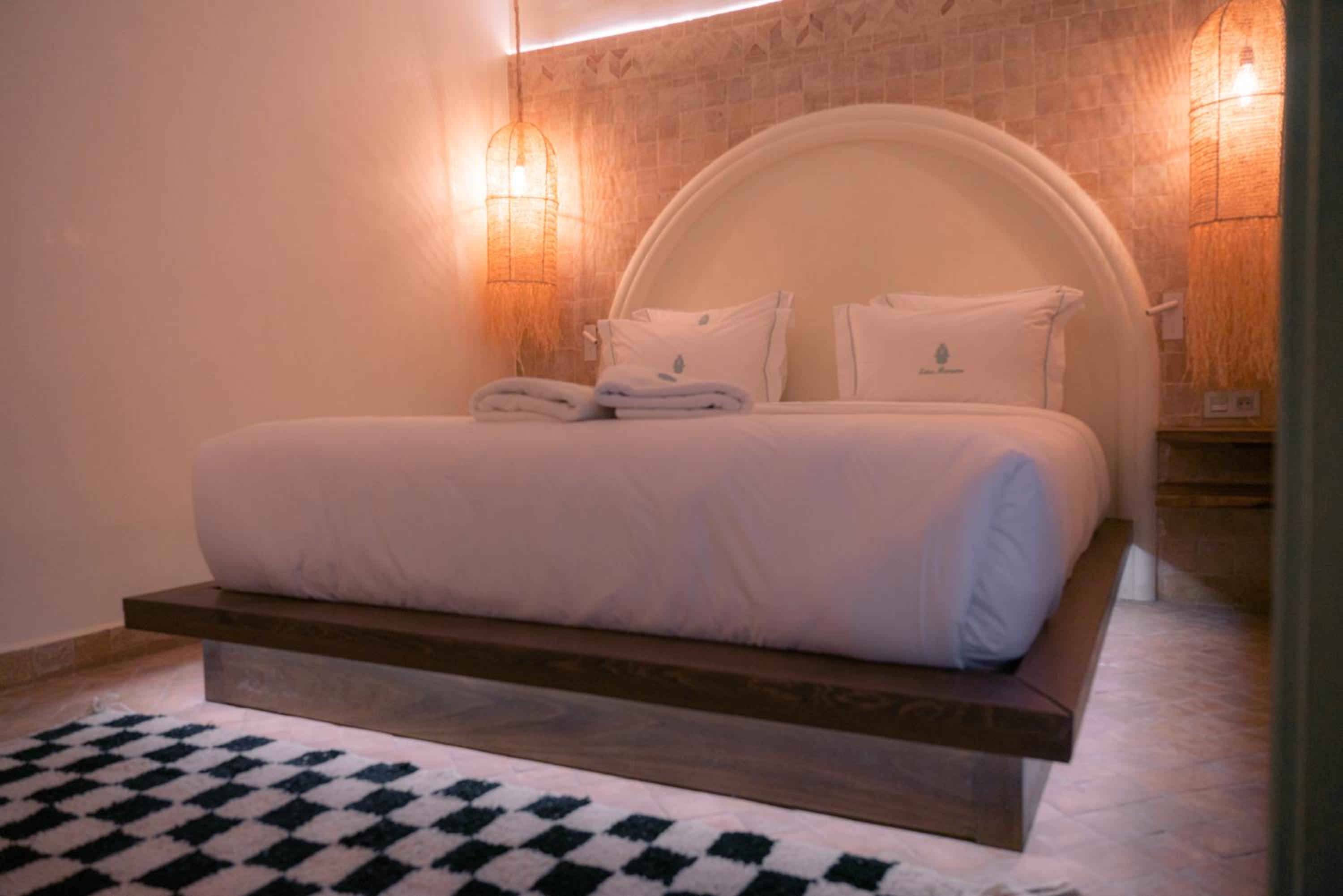 Standard Double Room - Photo 5