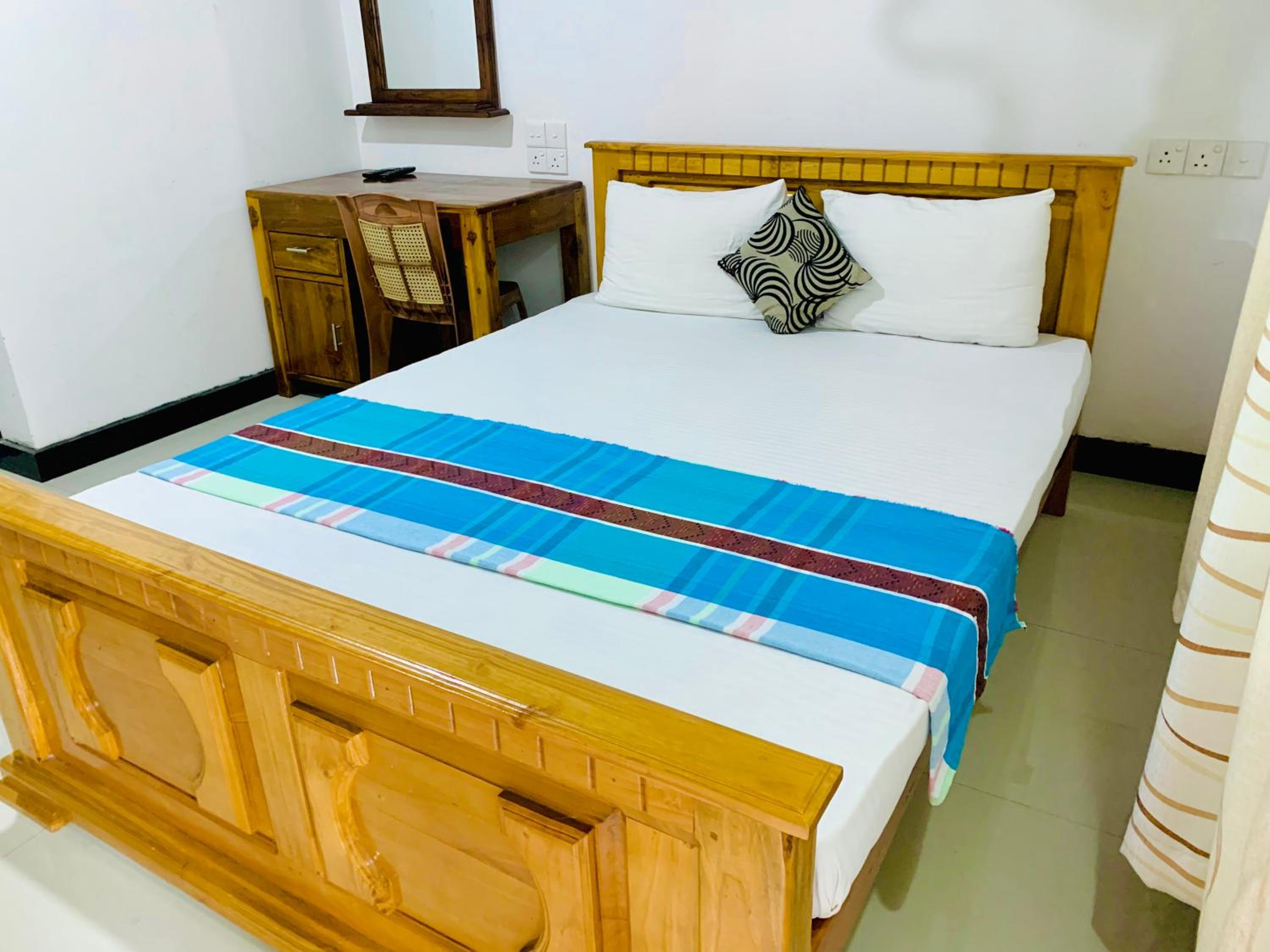 Deluxe Double Room with Balcony photo 1