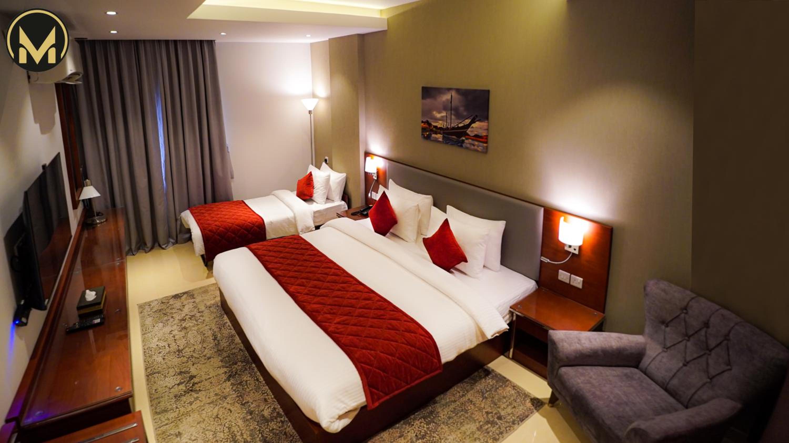 Standard King Room - Photo 5