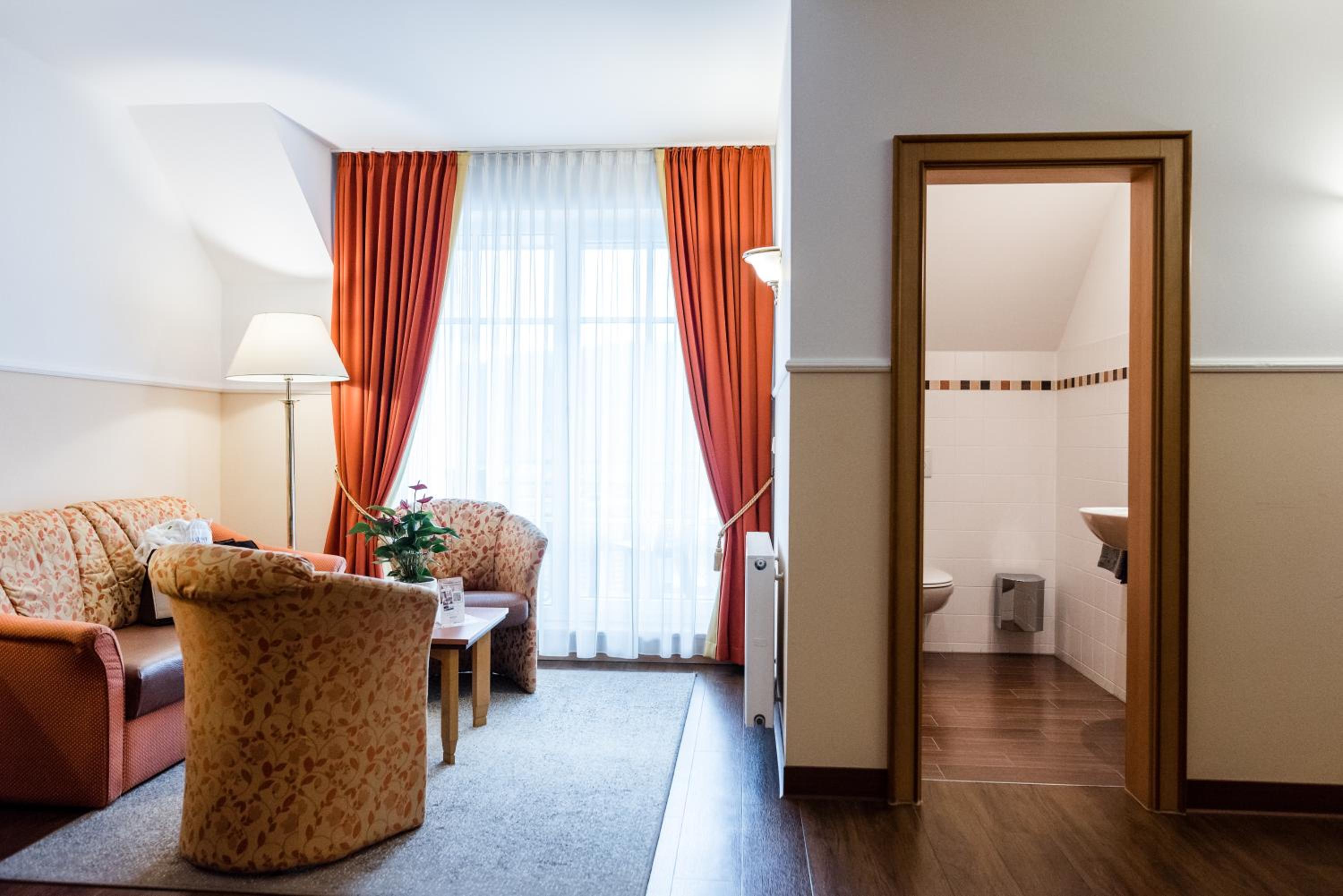 Double Room - Category 2 photo 2