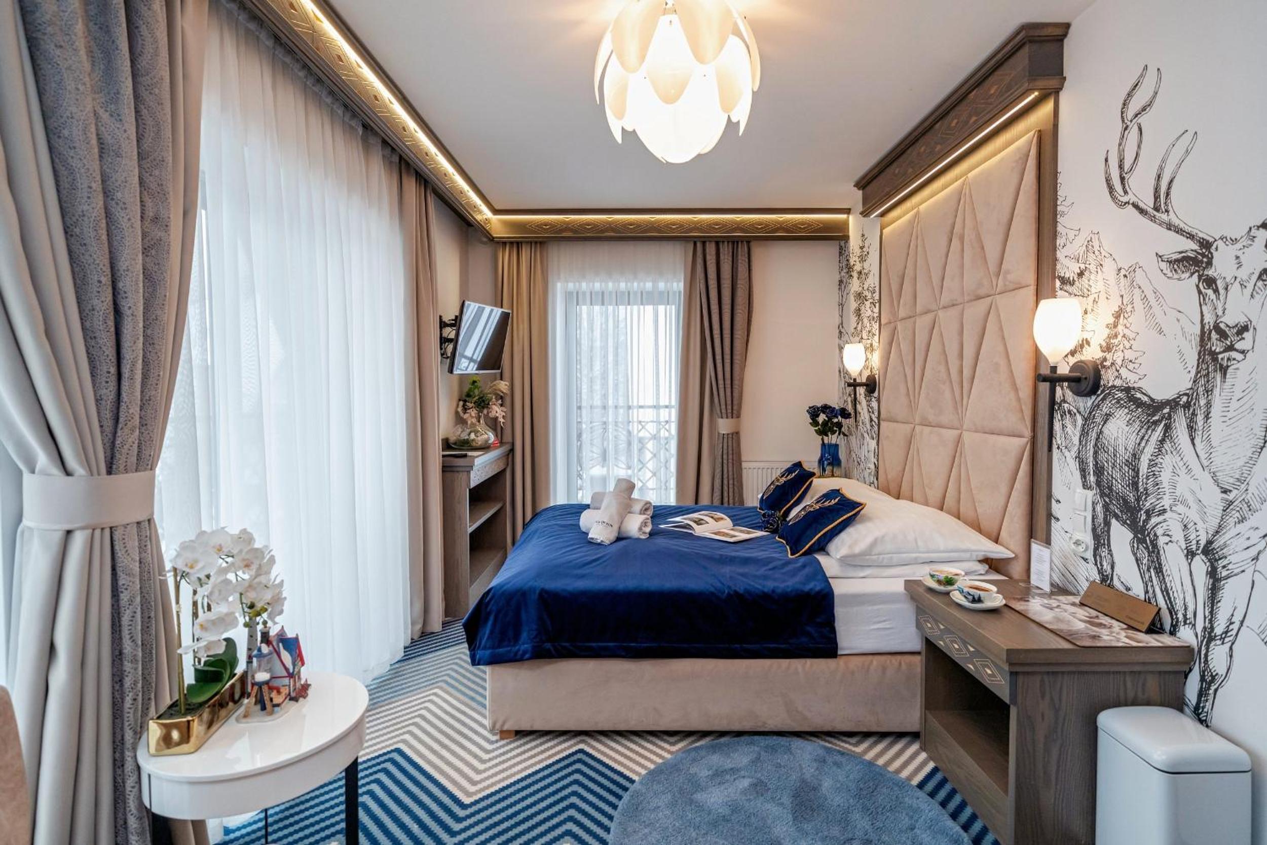 Superior Double Room with Mountain View - Photo 3