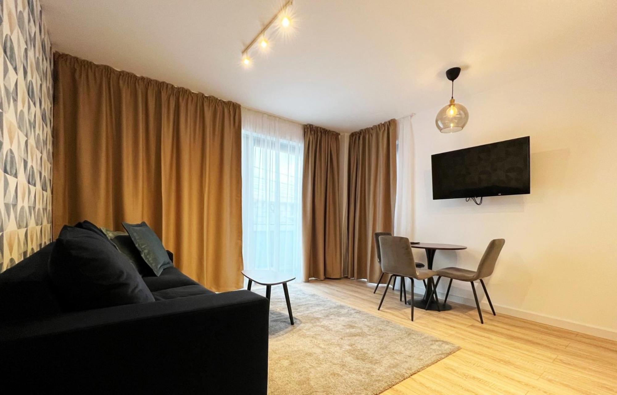 Studio Apartment