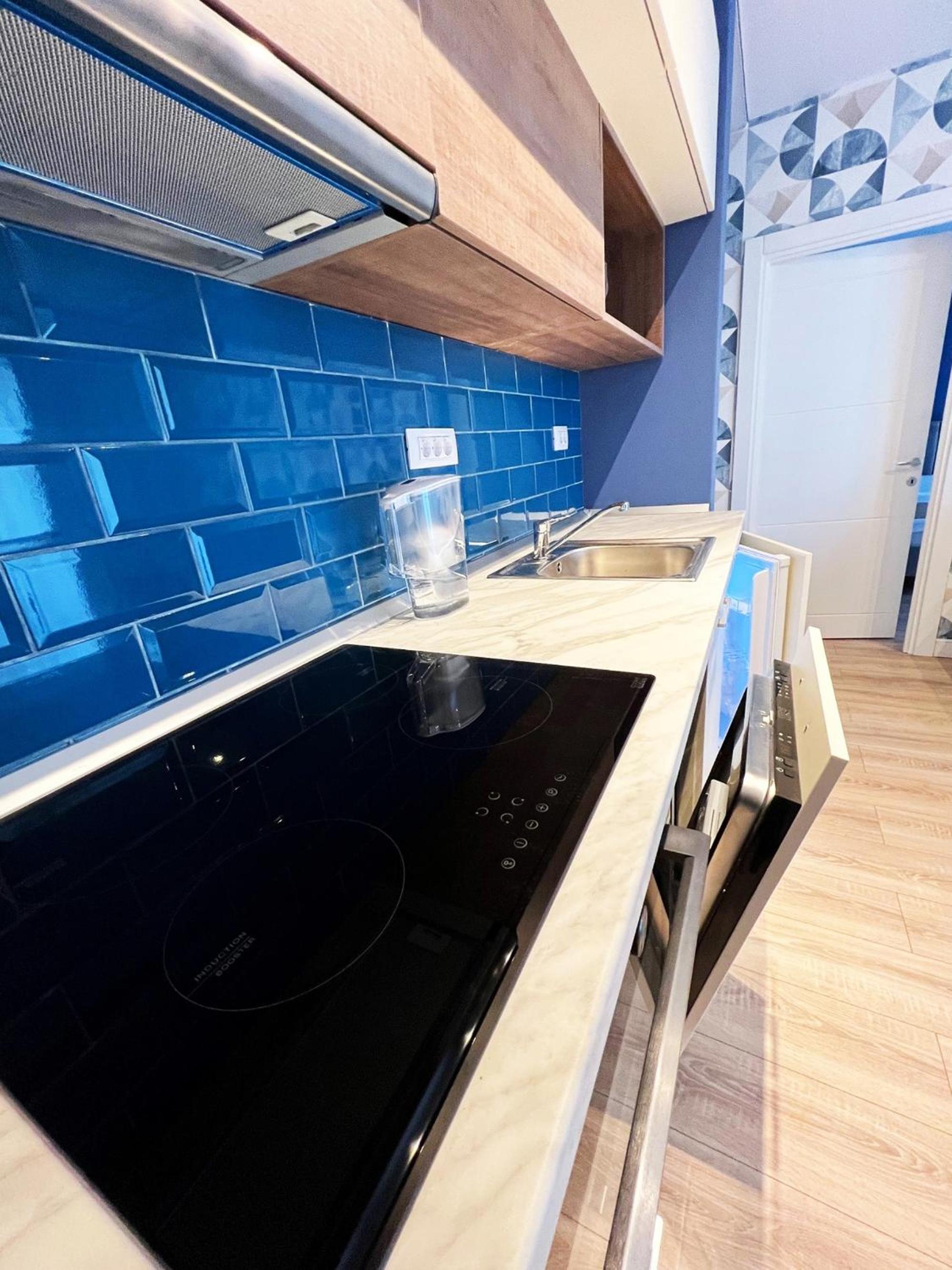 Studio Apartment photo 3