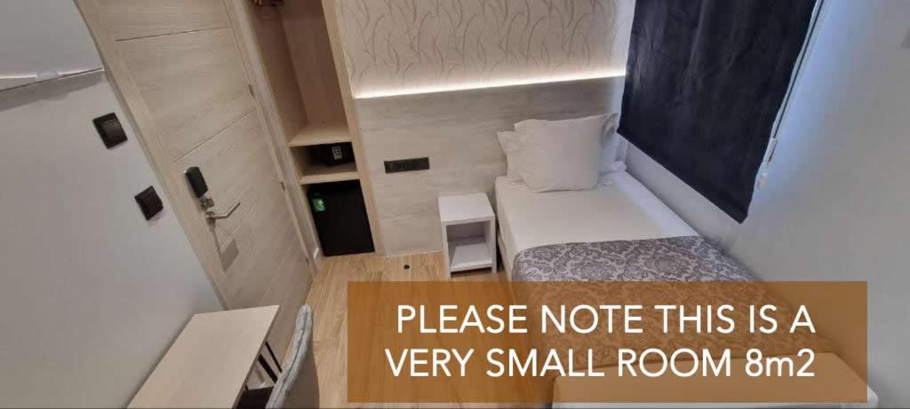 Small Single Room photo 2