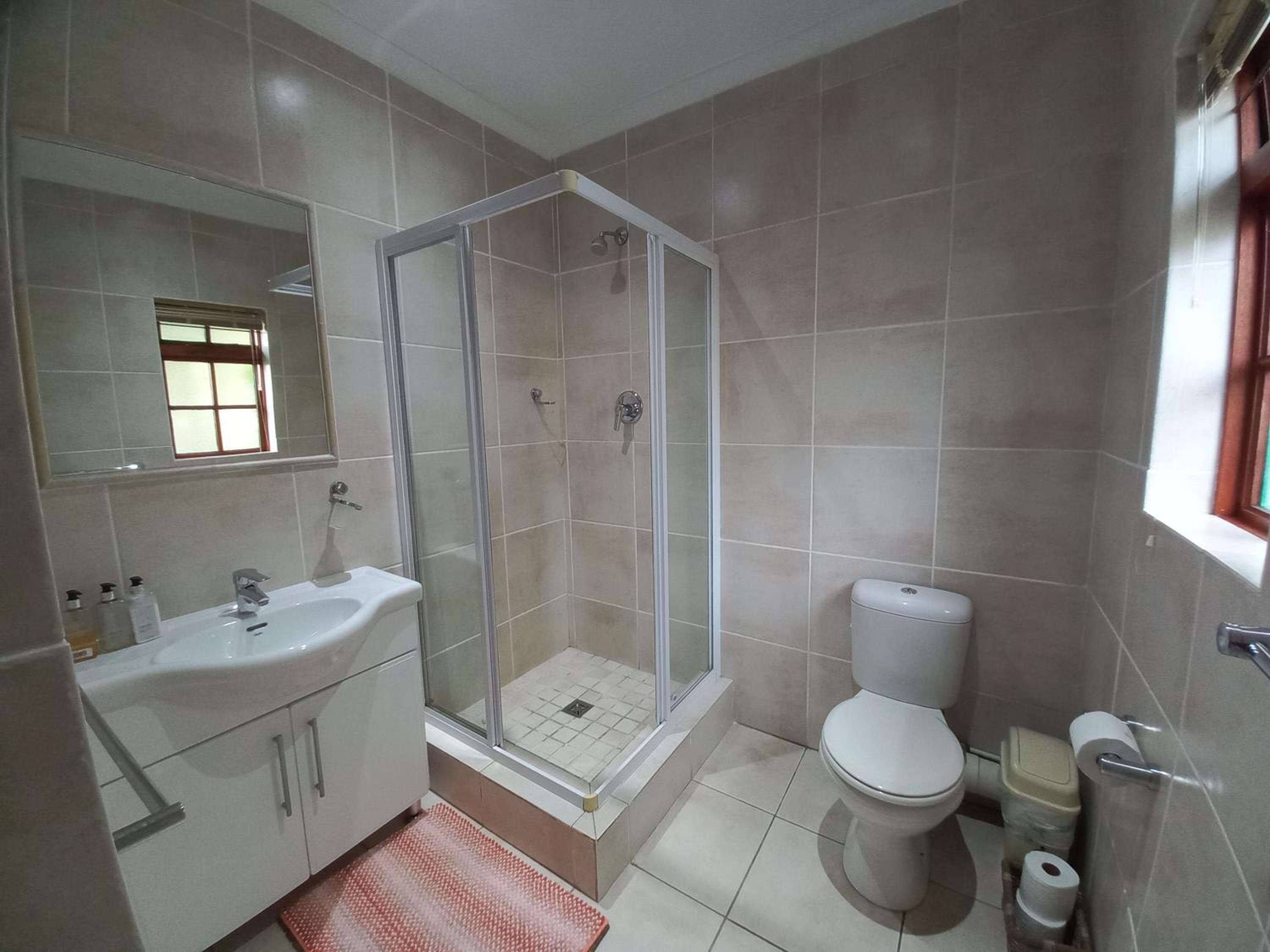 Double Room with Pool View photo 2