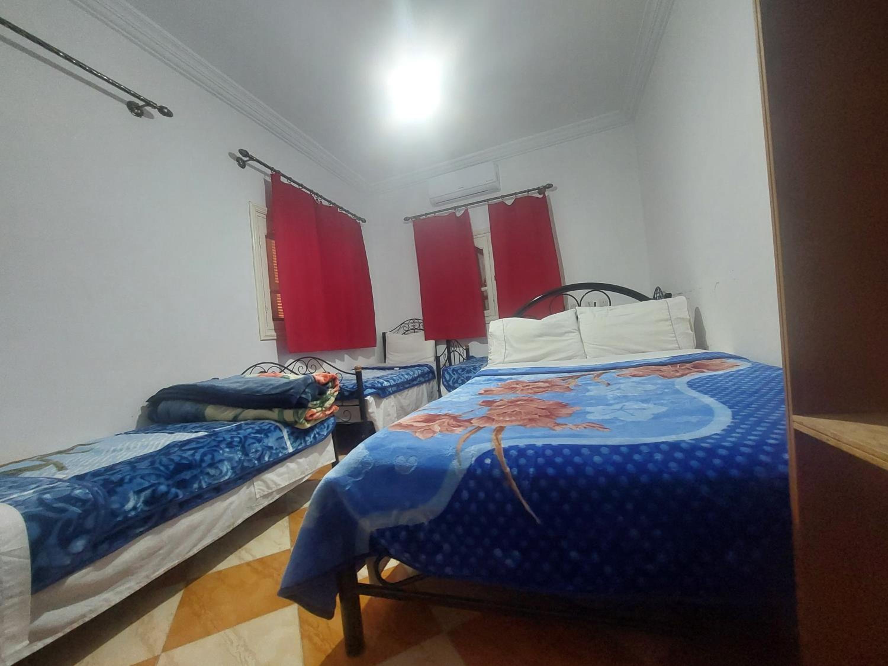 Basic Triple Room photo 2