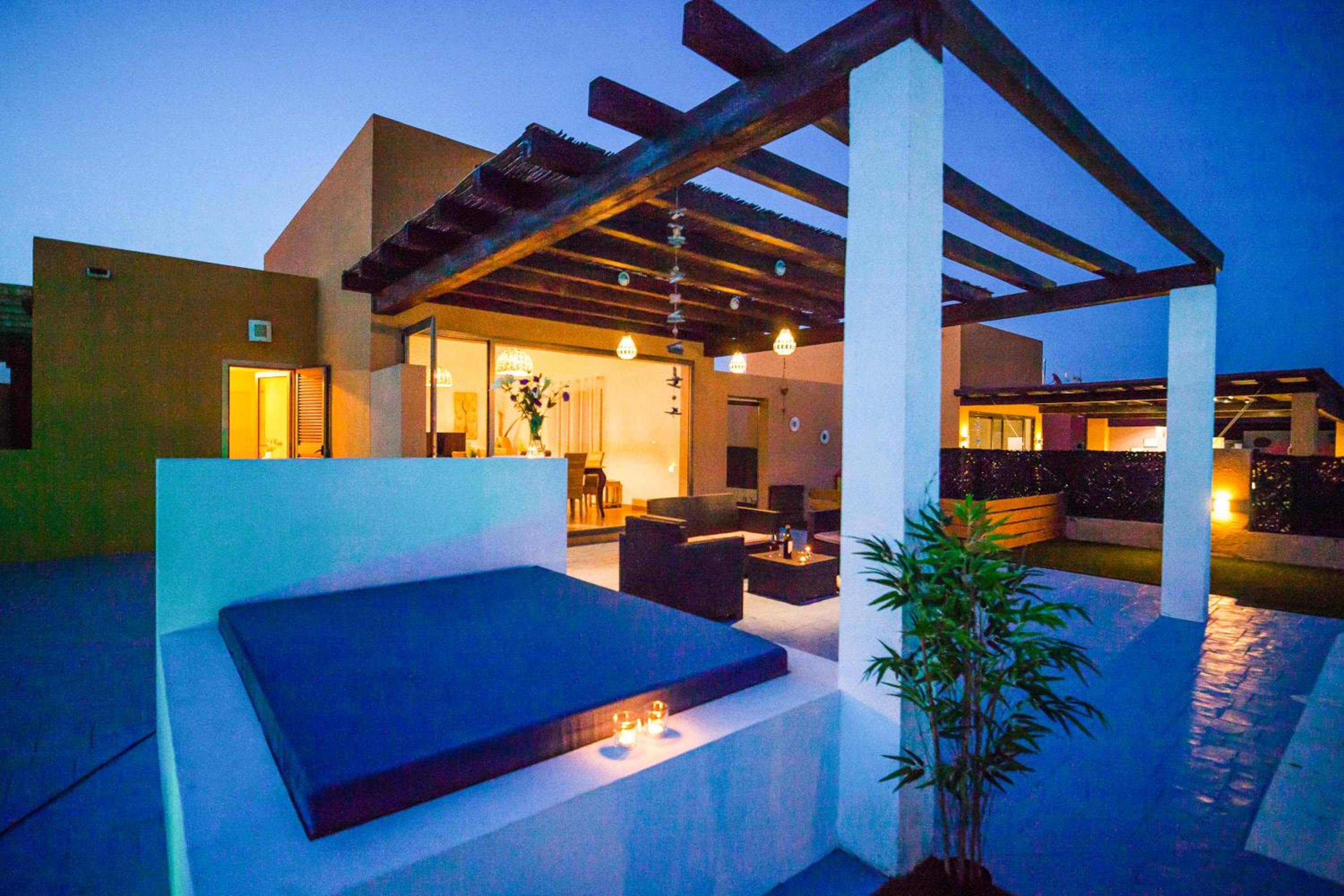 Villa photo 3