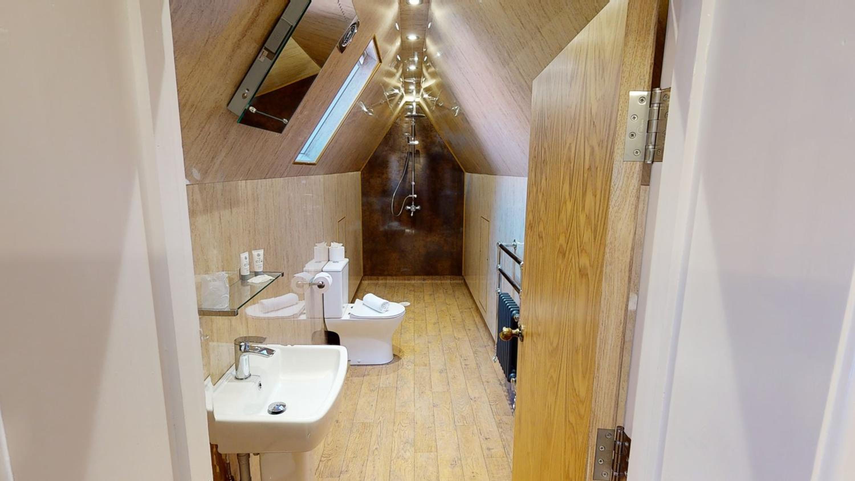 Double Room - Photo 2