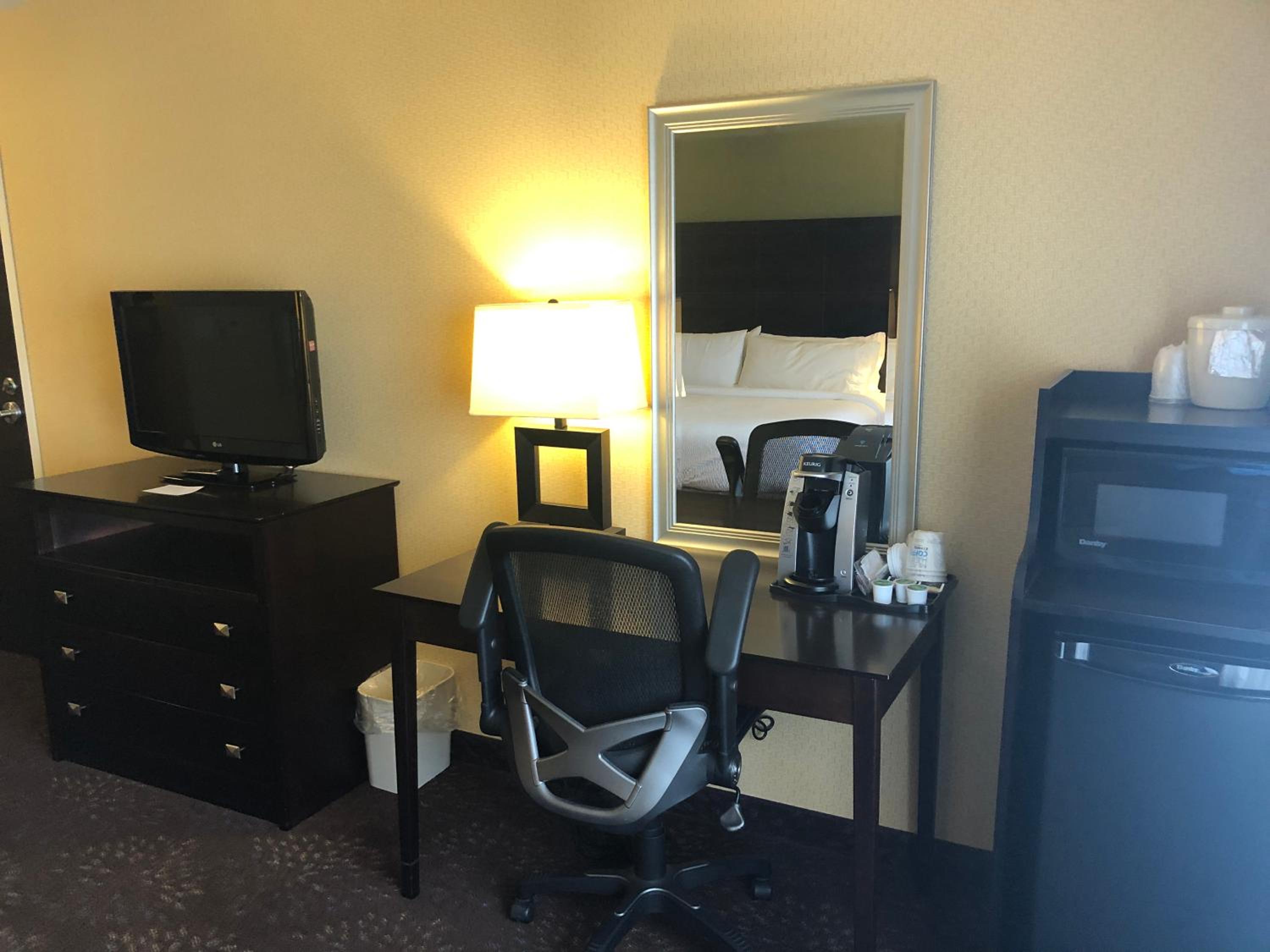 King Suite - Photo 18
