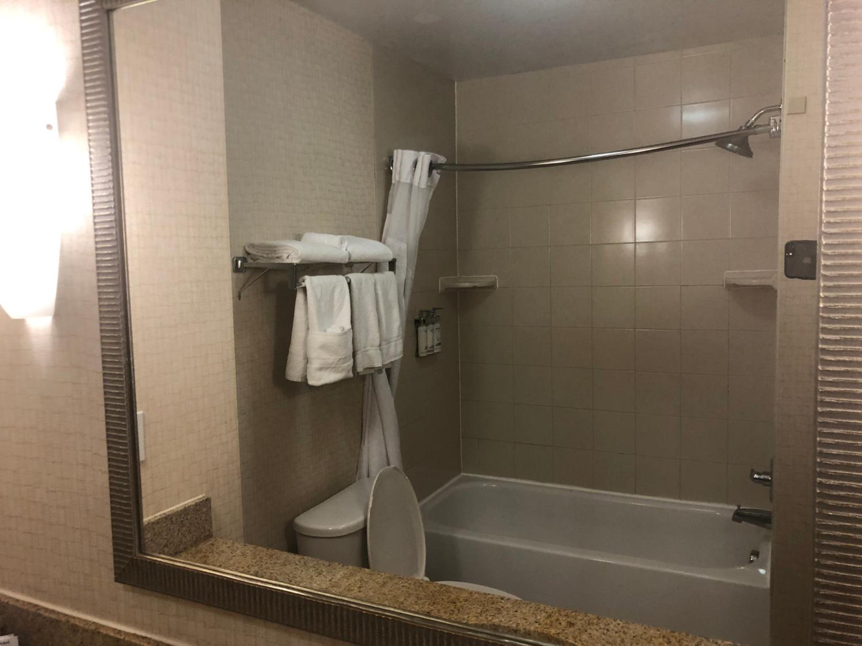 King Suite - Photo 20