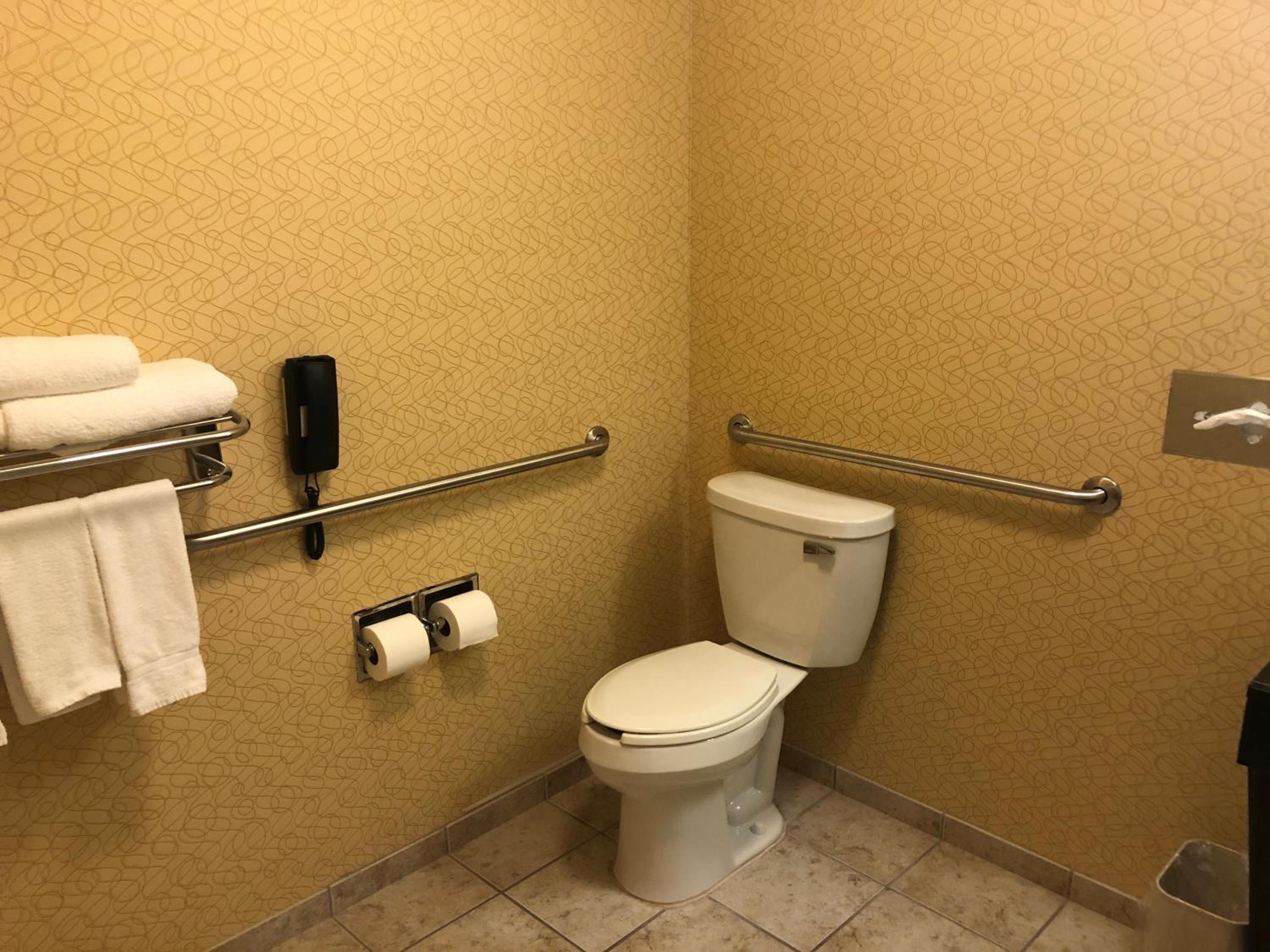 King Suite - Photo 23