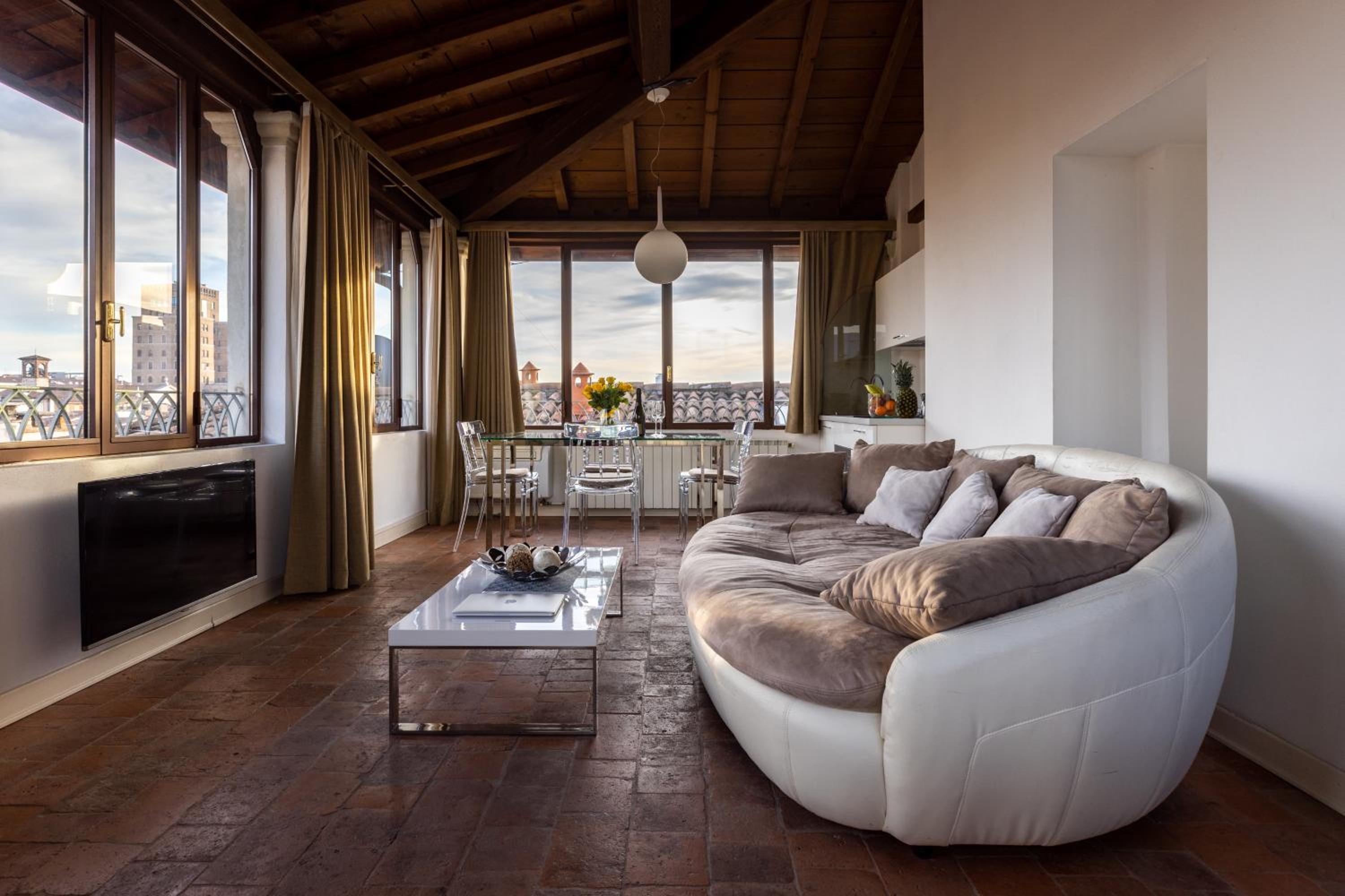 Suite with City View (2 Adults)