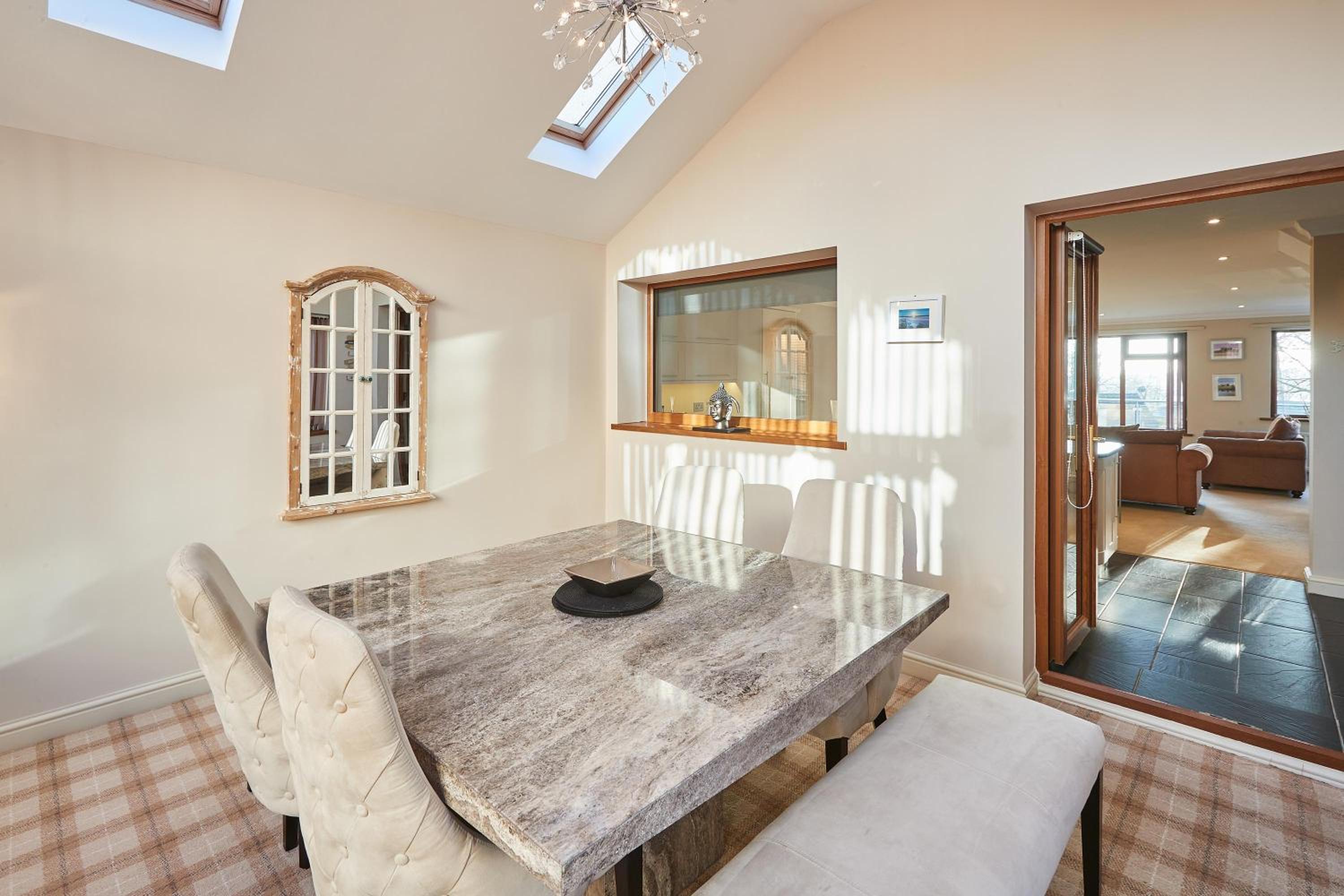 Two-Bedroom House photo 3