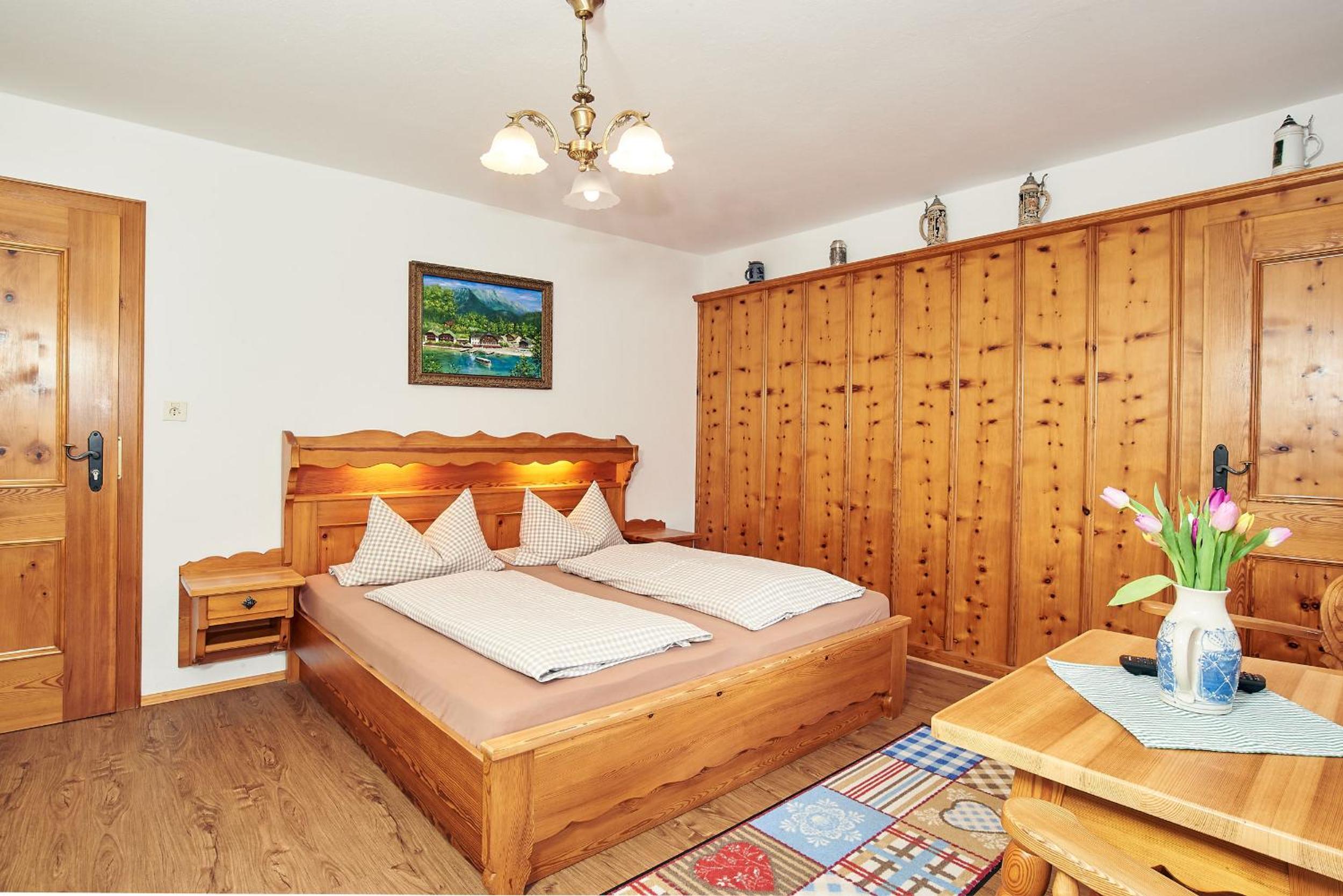 Double or Twin Room with Balcony photo 3