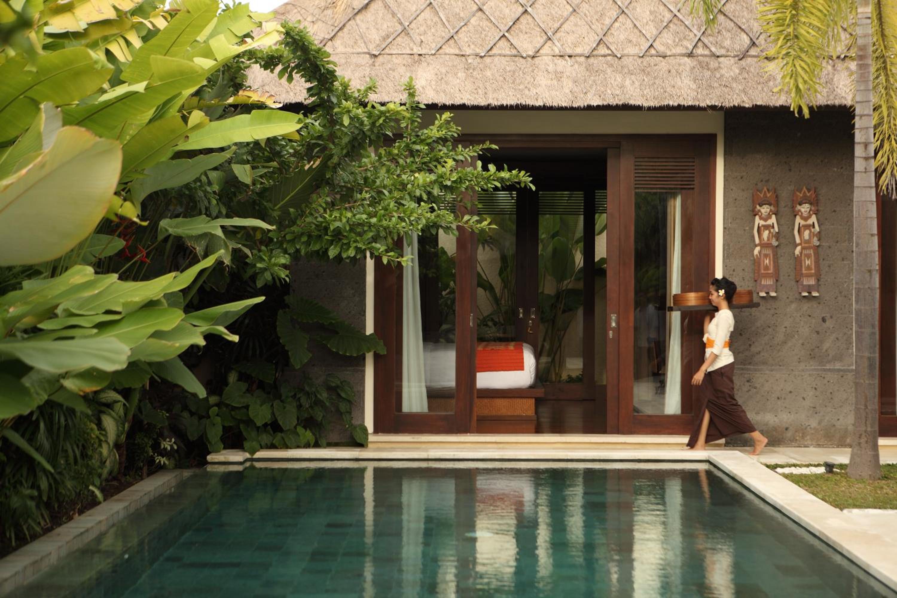 Three-Bedroom Villa with Private Pool - Photo 13