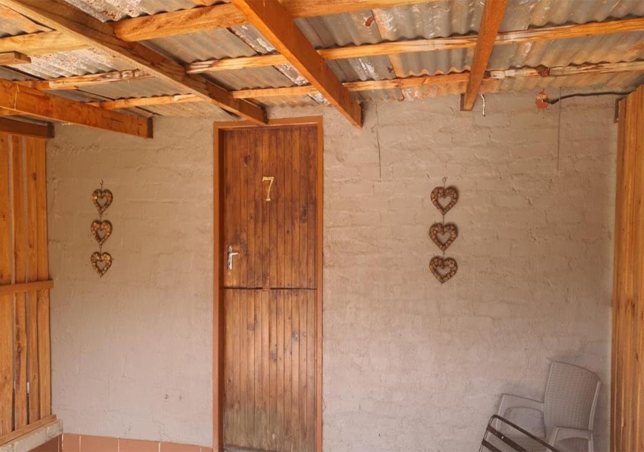 Small Double Room - Photo 2