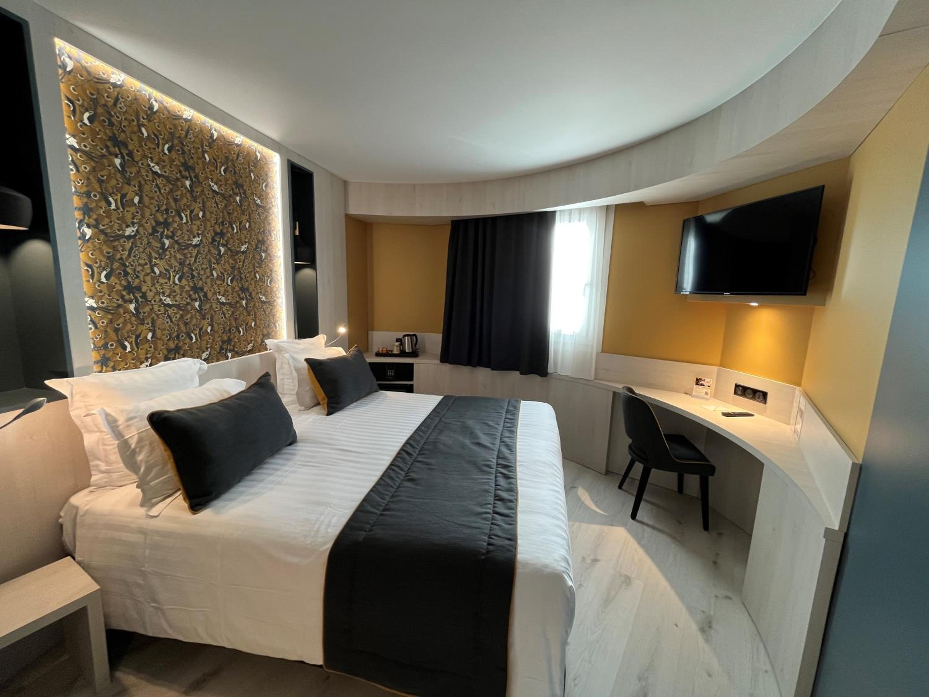 Superior Double Room - Photo 9