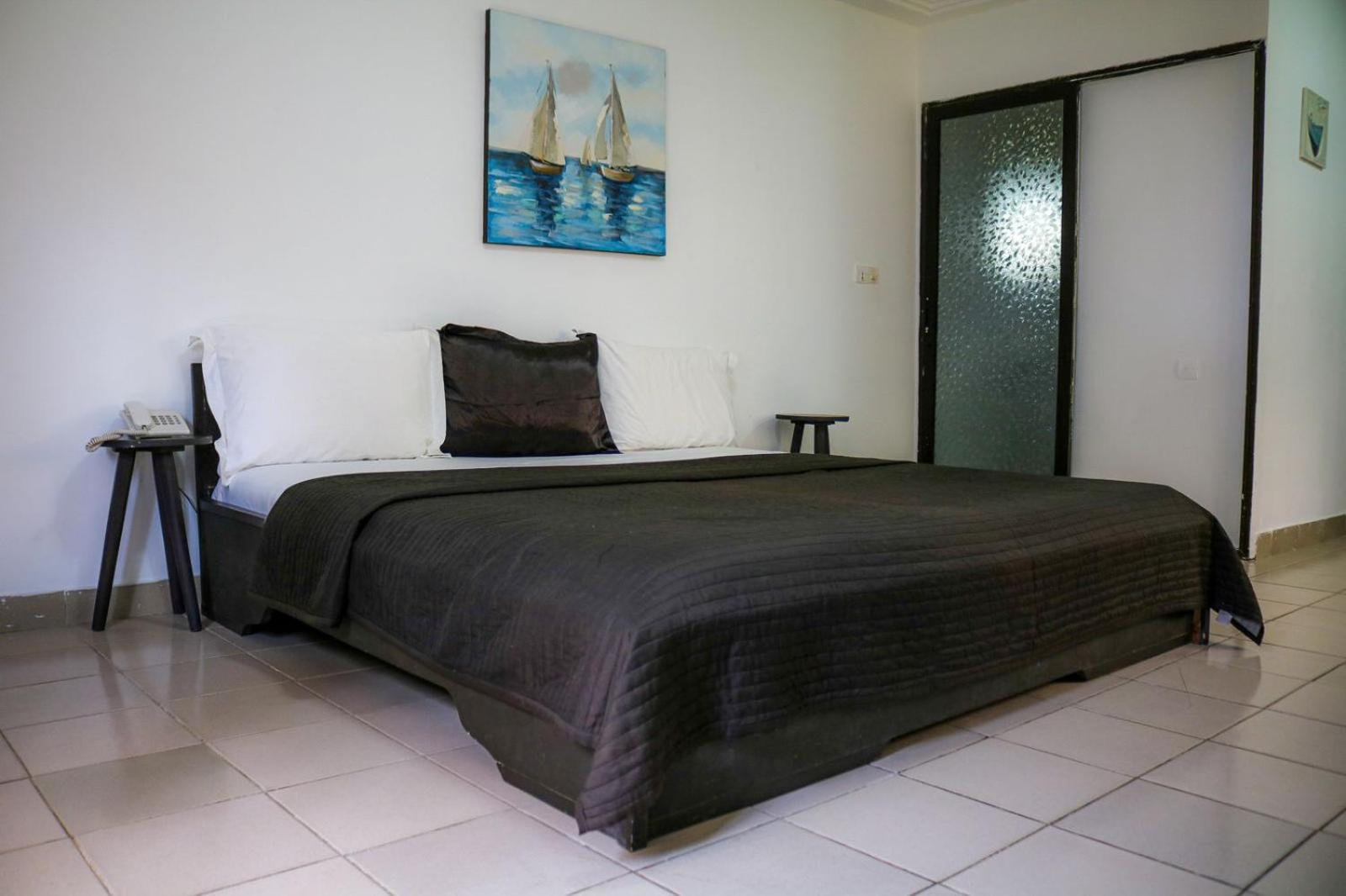 Deluxe King Room photo 1