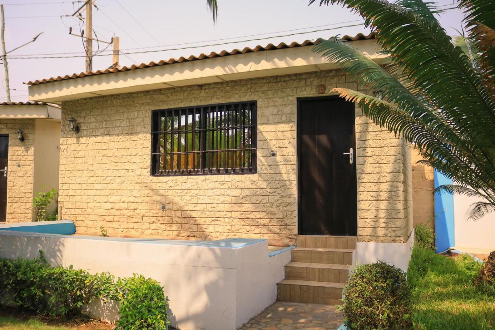 Deluxe Single Room with Balcony photo 3