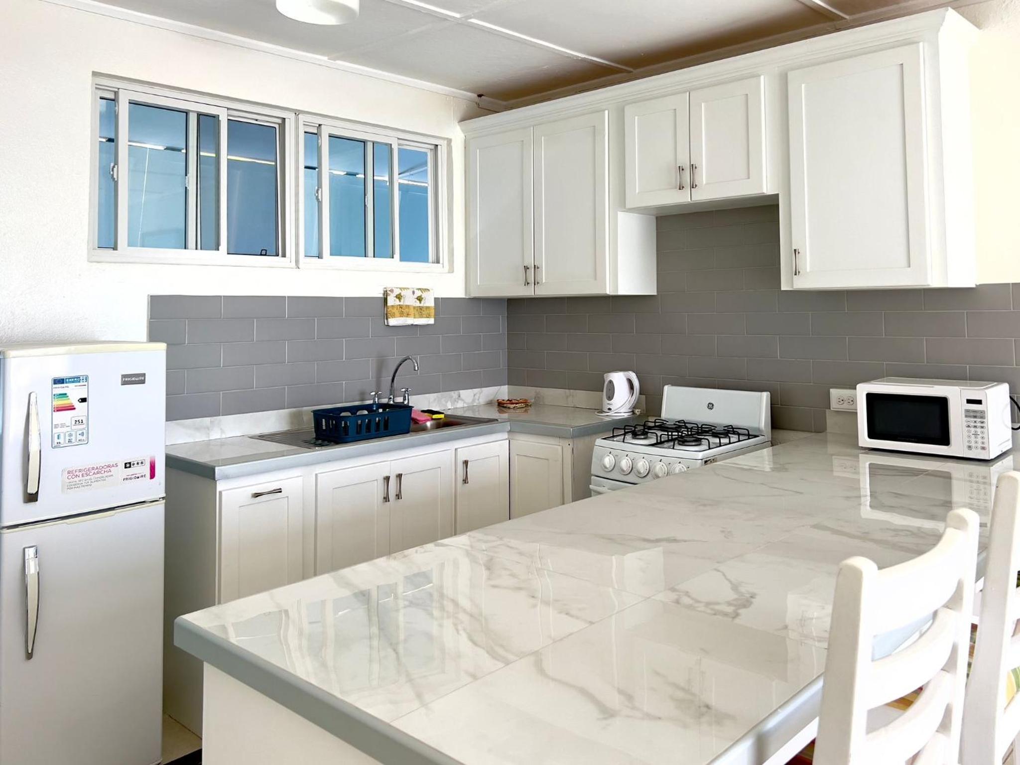 Deluxe Suite With Sea View photo 2