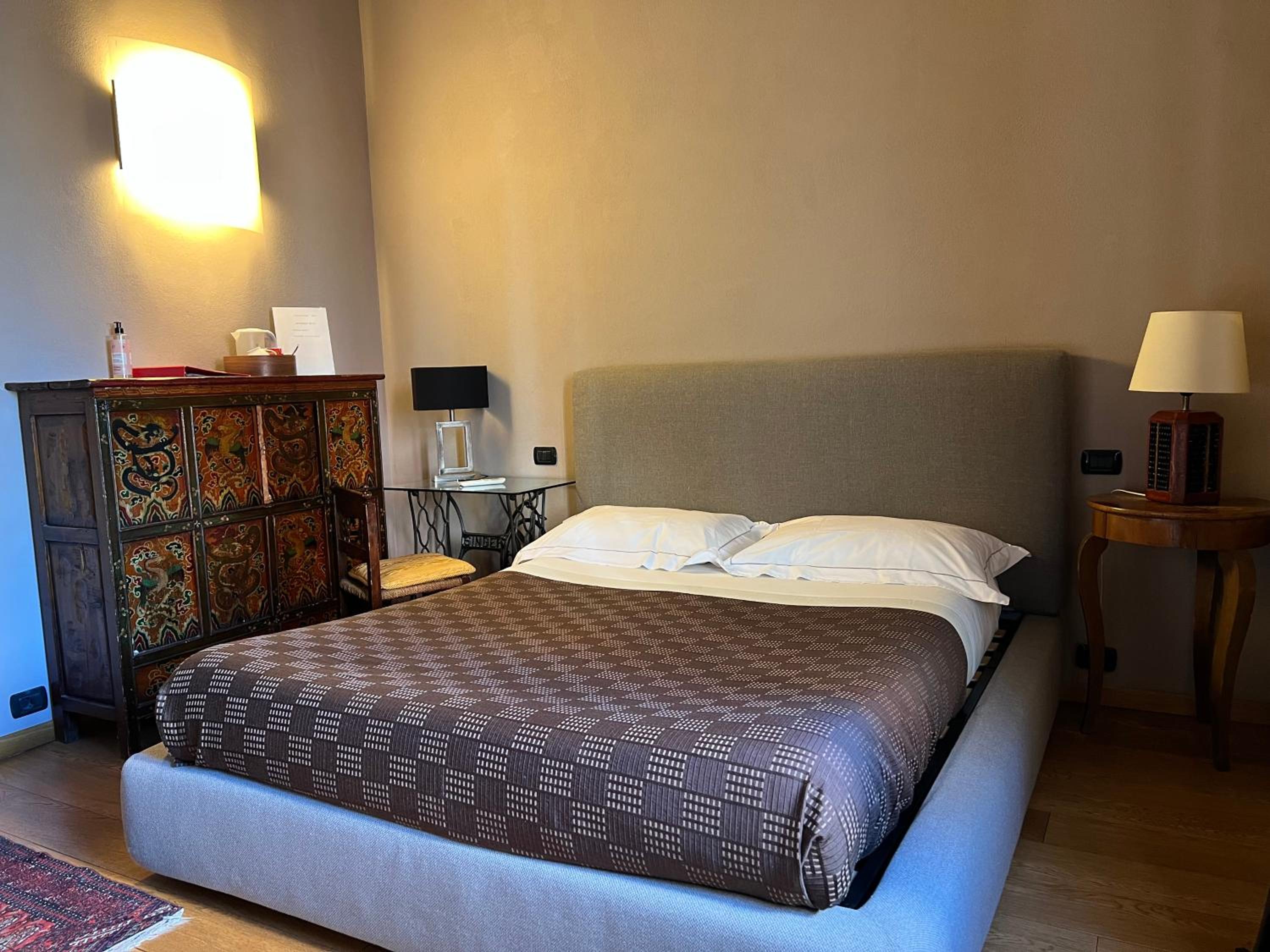 Triple Room - Photo 16