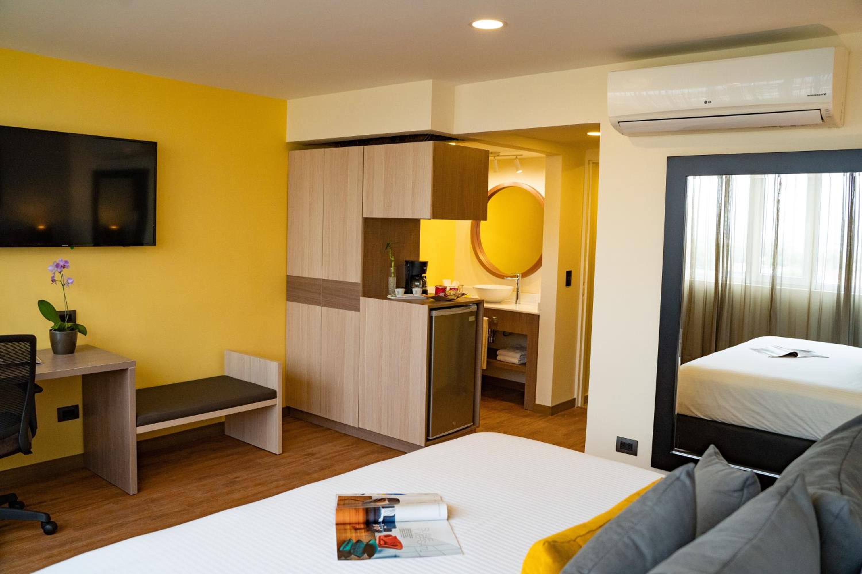Double Room - Photo 2