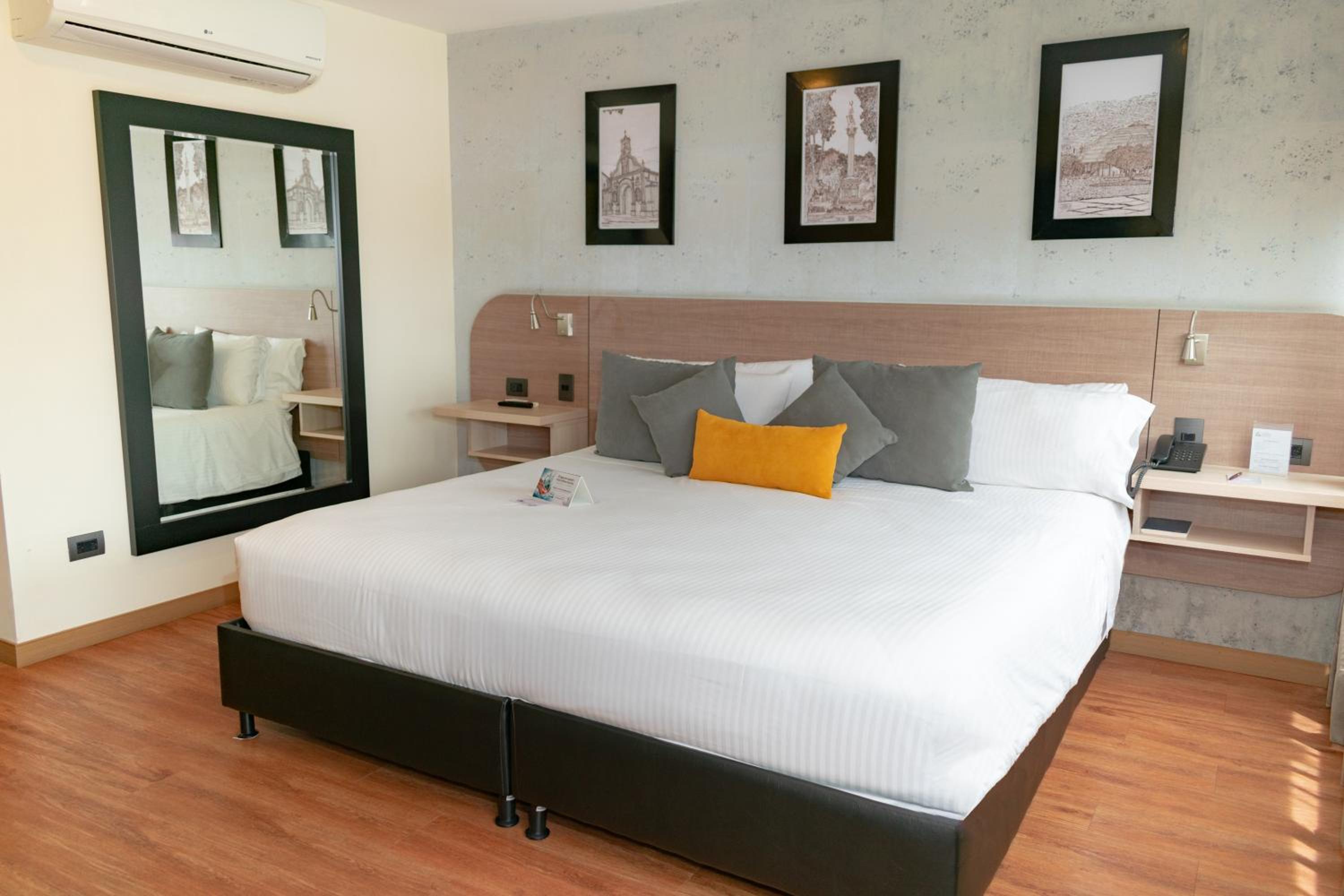 Superior Double Room - Photo 2