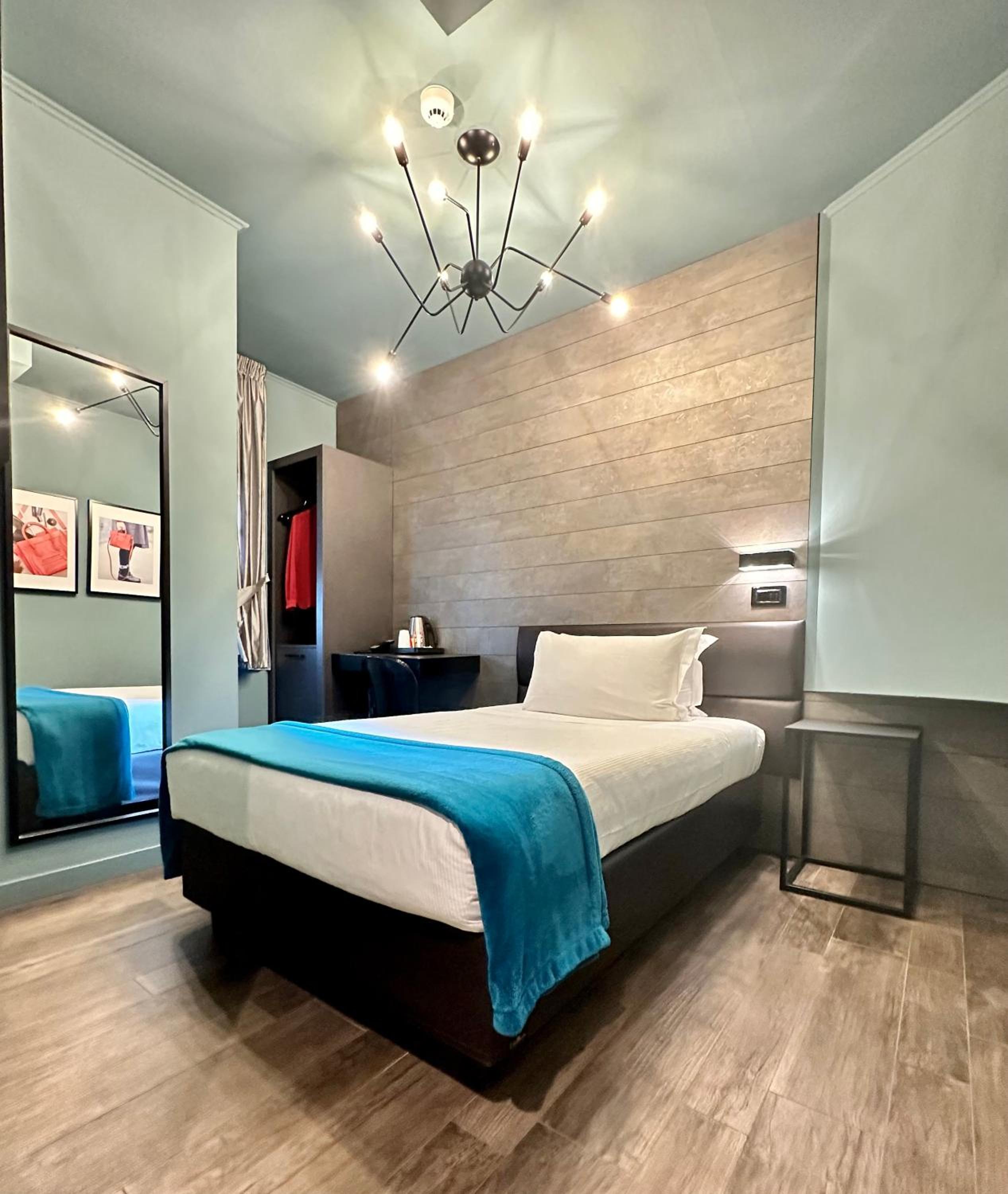 Single Room photo 1
