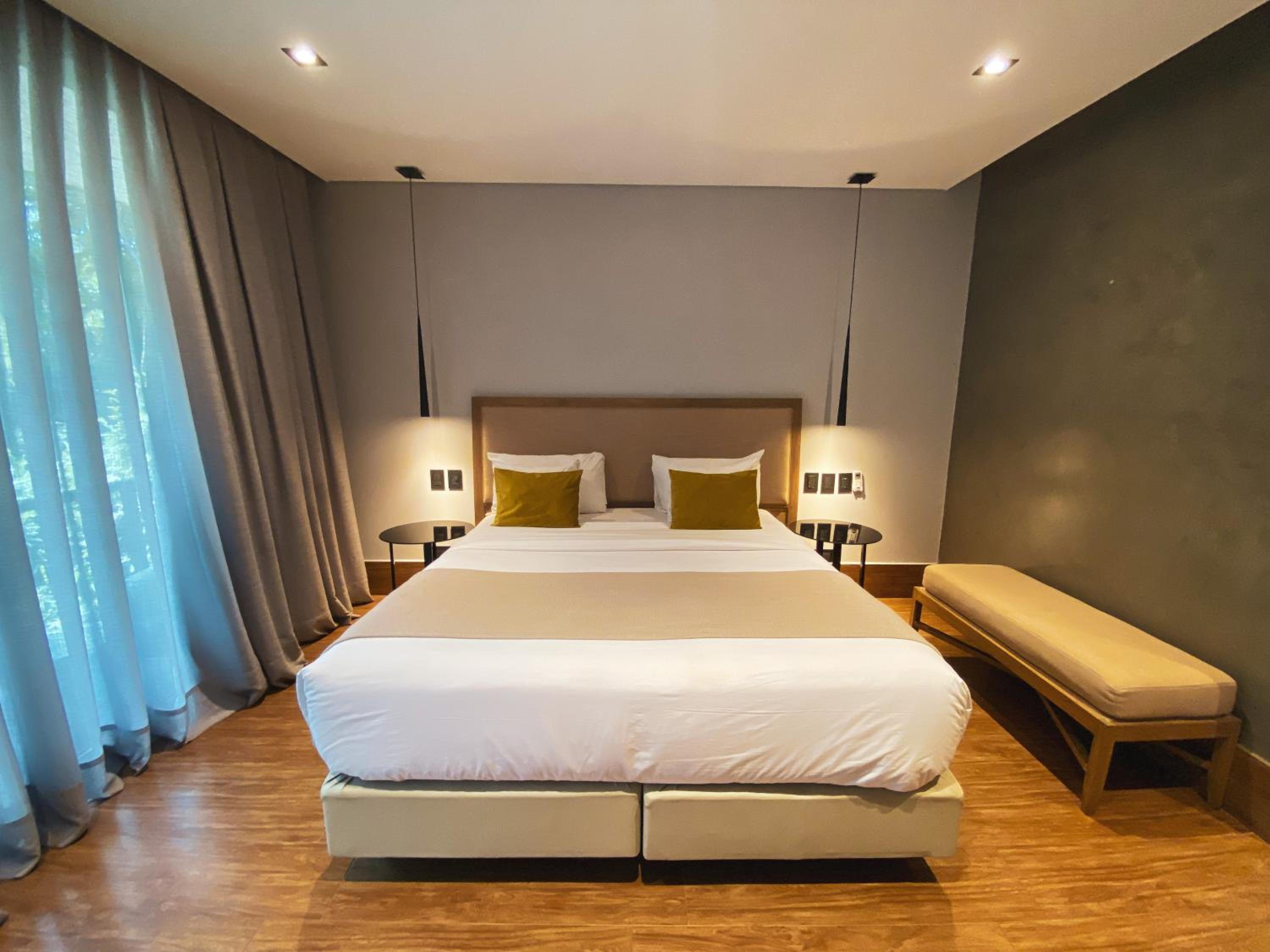 Executive Suite photo 1