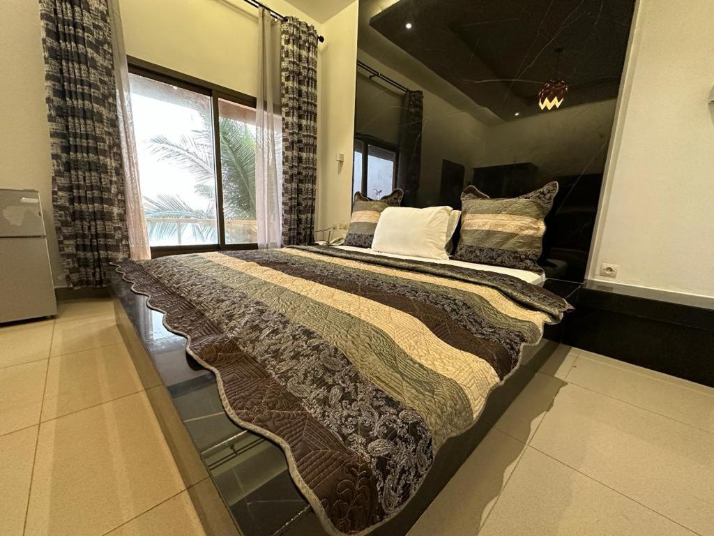 Deluxe Double Room (2 Adults + 1 Child) photo 1