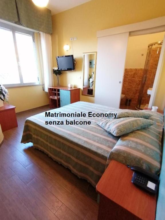 Economy Double or Twin Room photo 1