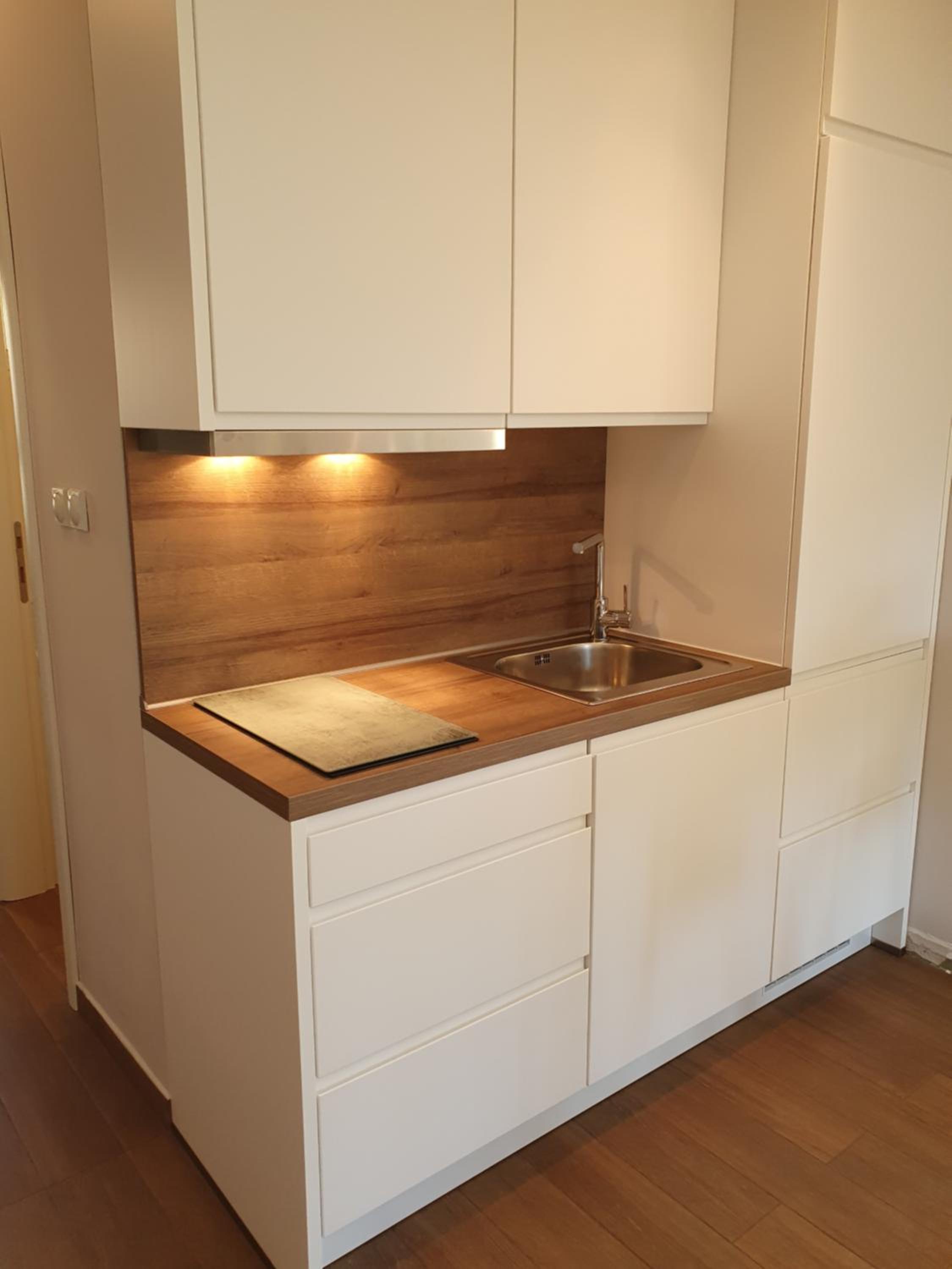 Studio Apartment with Sea View photo 3