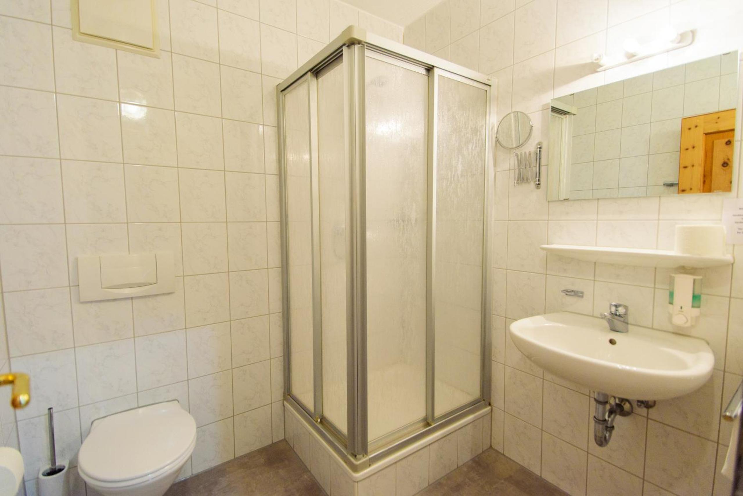 Single Room With Shower photo 2