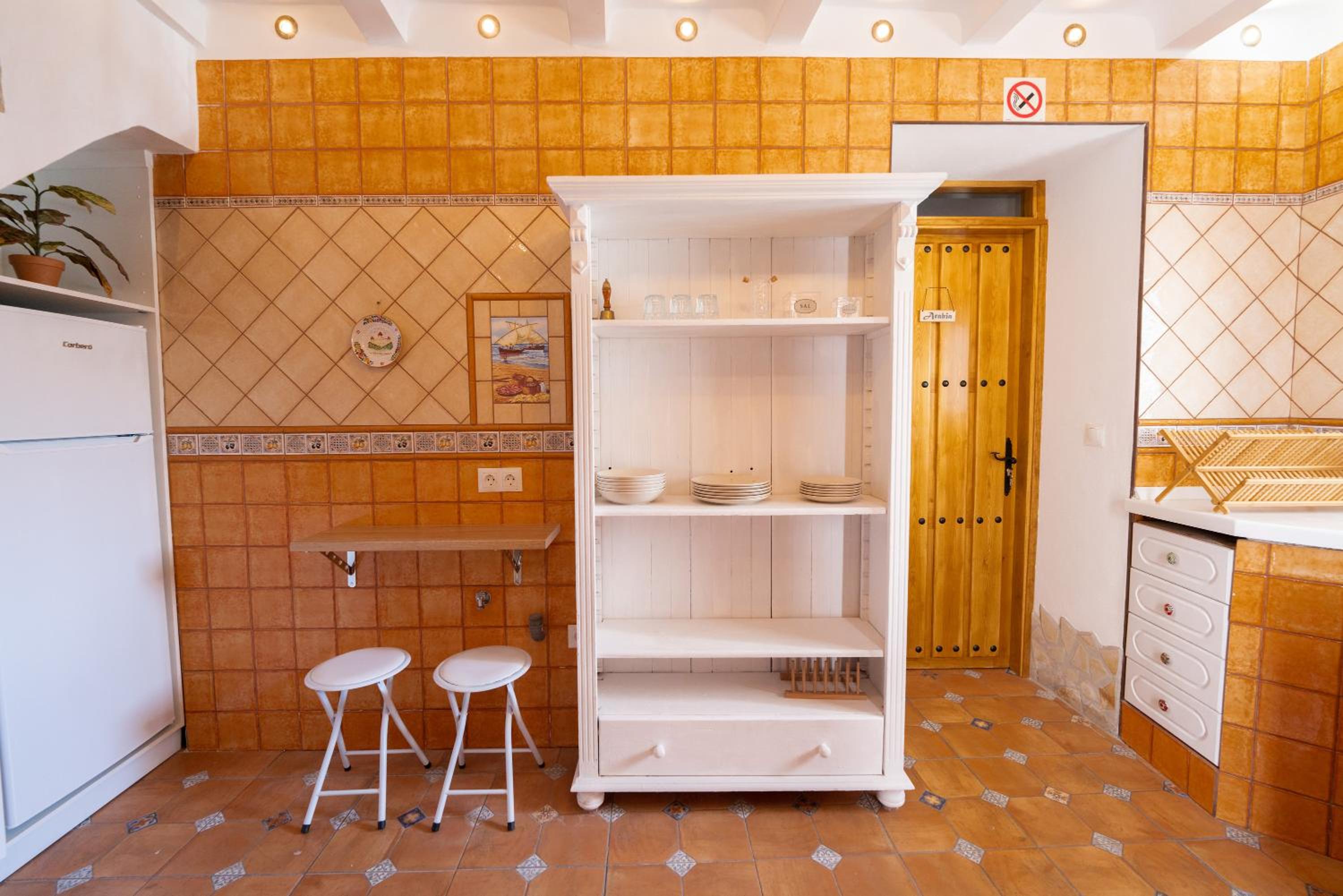 Three-Bedroom House photo 3