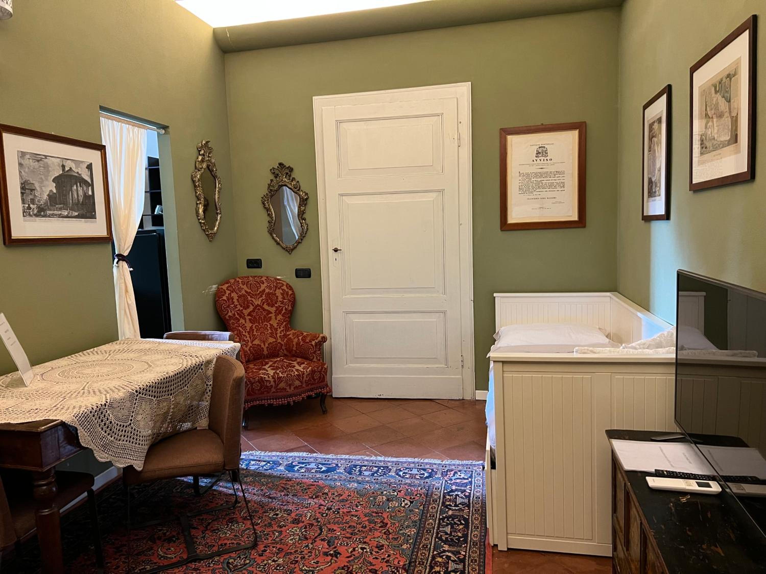 Suite with Garden View - Photo 13