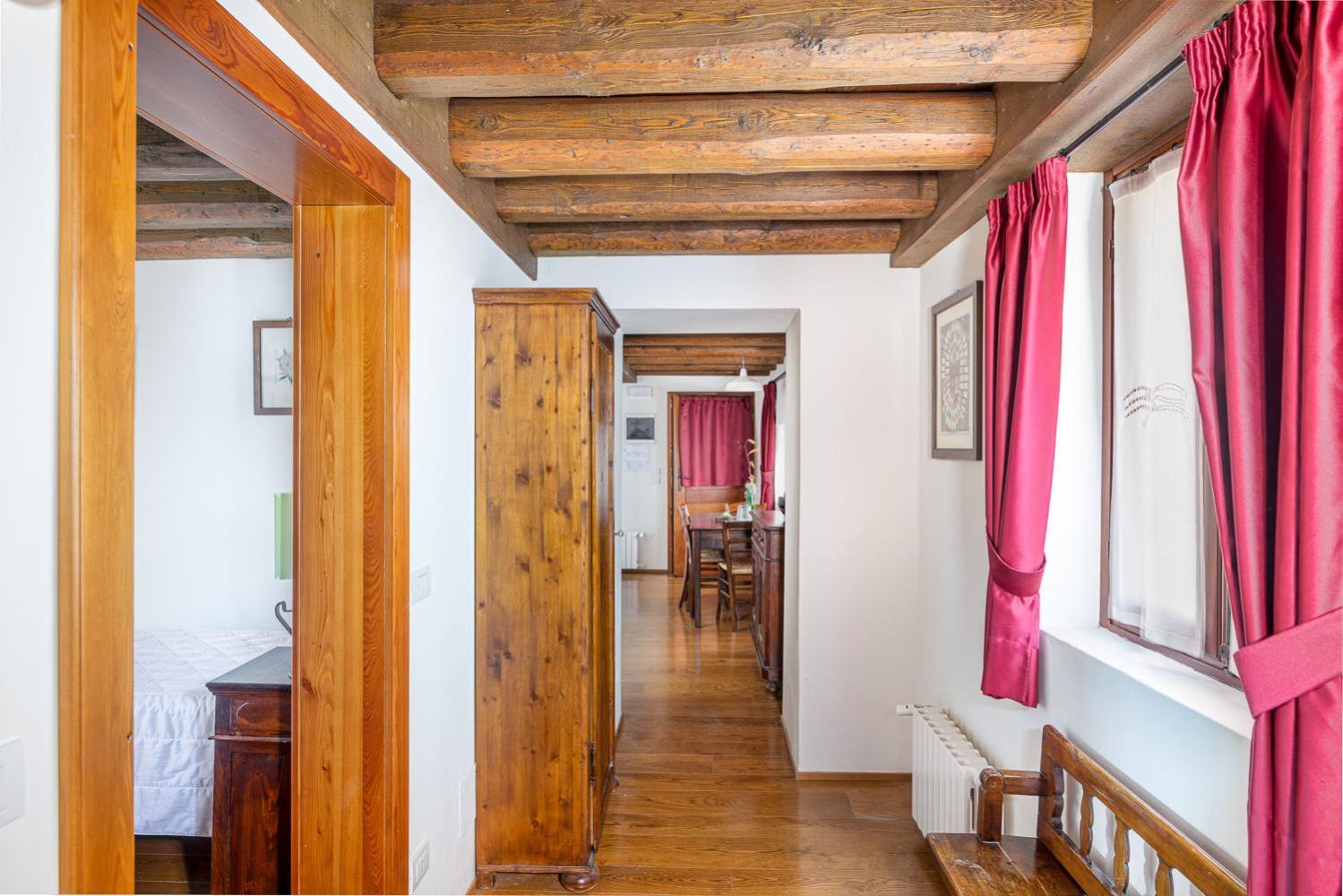 Two-Bedroom Apartment - Photo 2