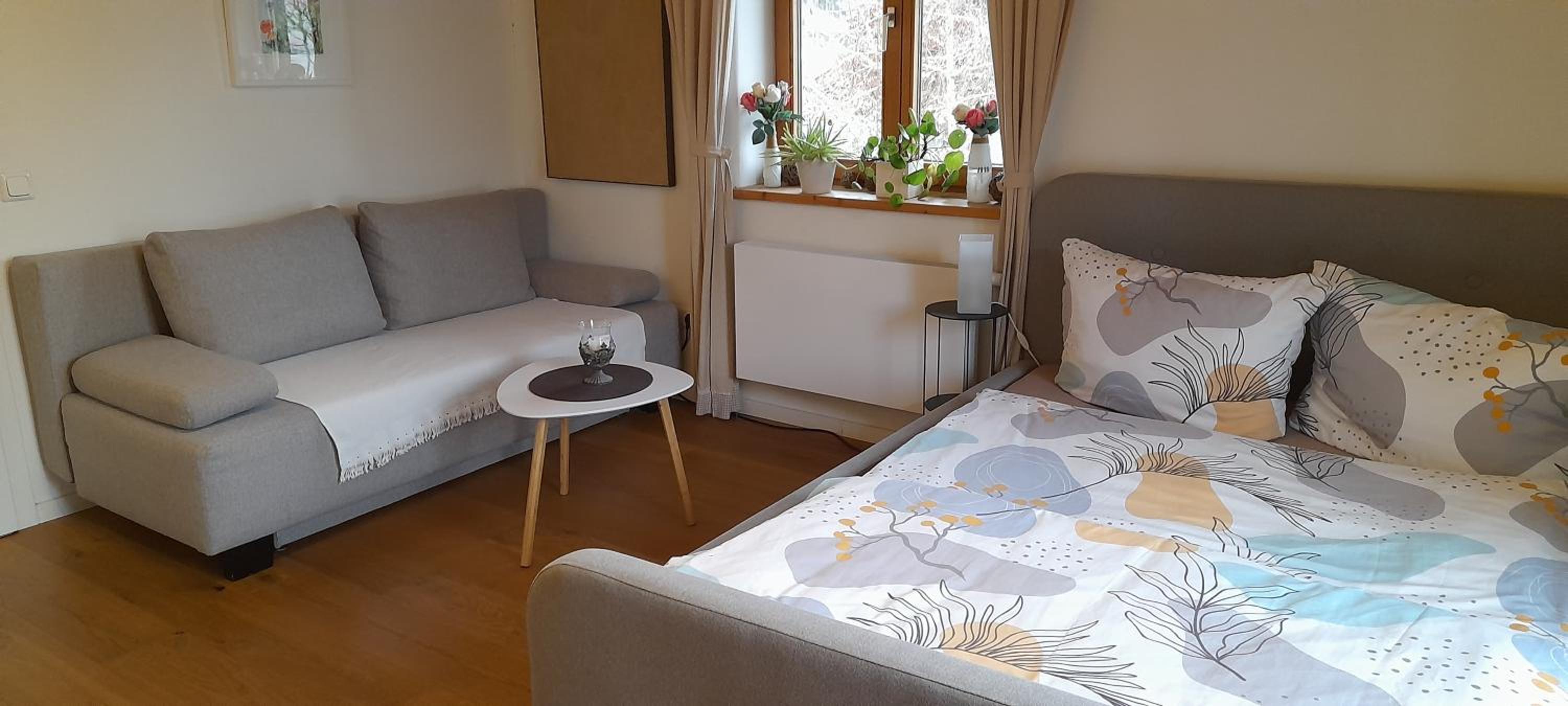 One-Bedroom Apartment - Photo 8