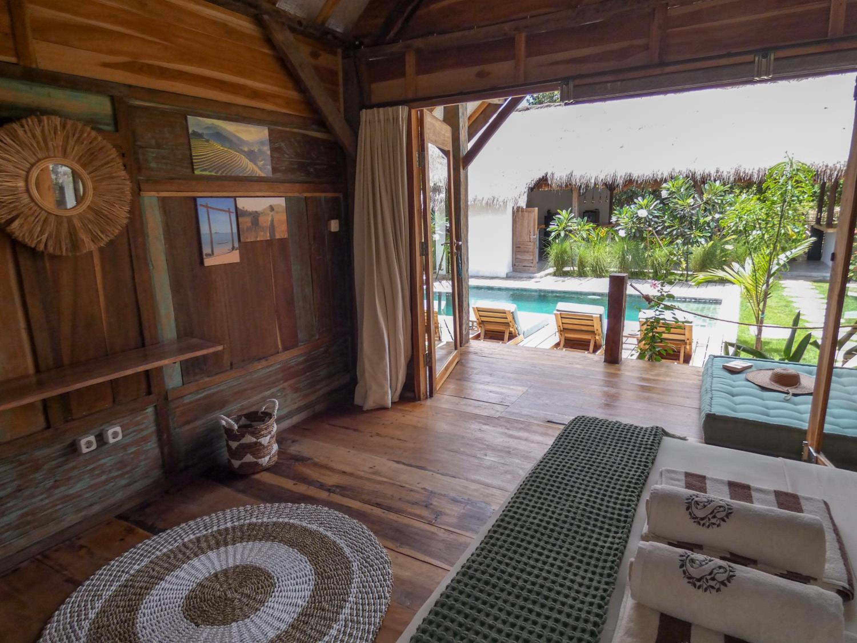 Deluxe Double Room with Balcony