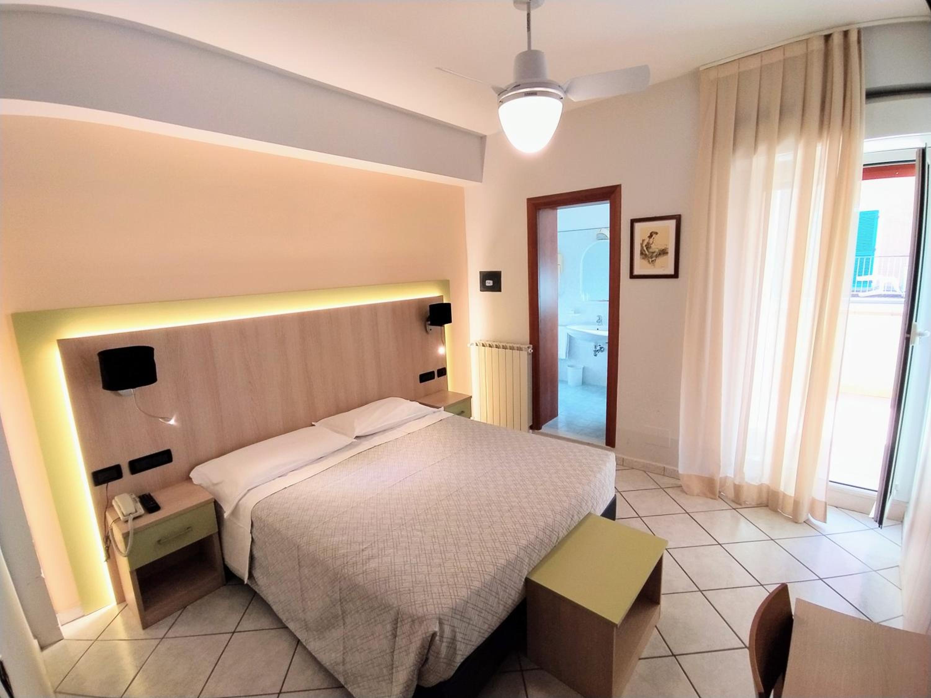 Triple Room photo 3